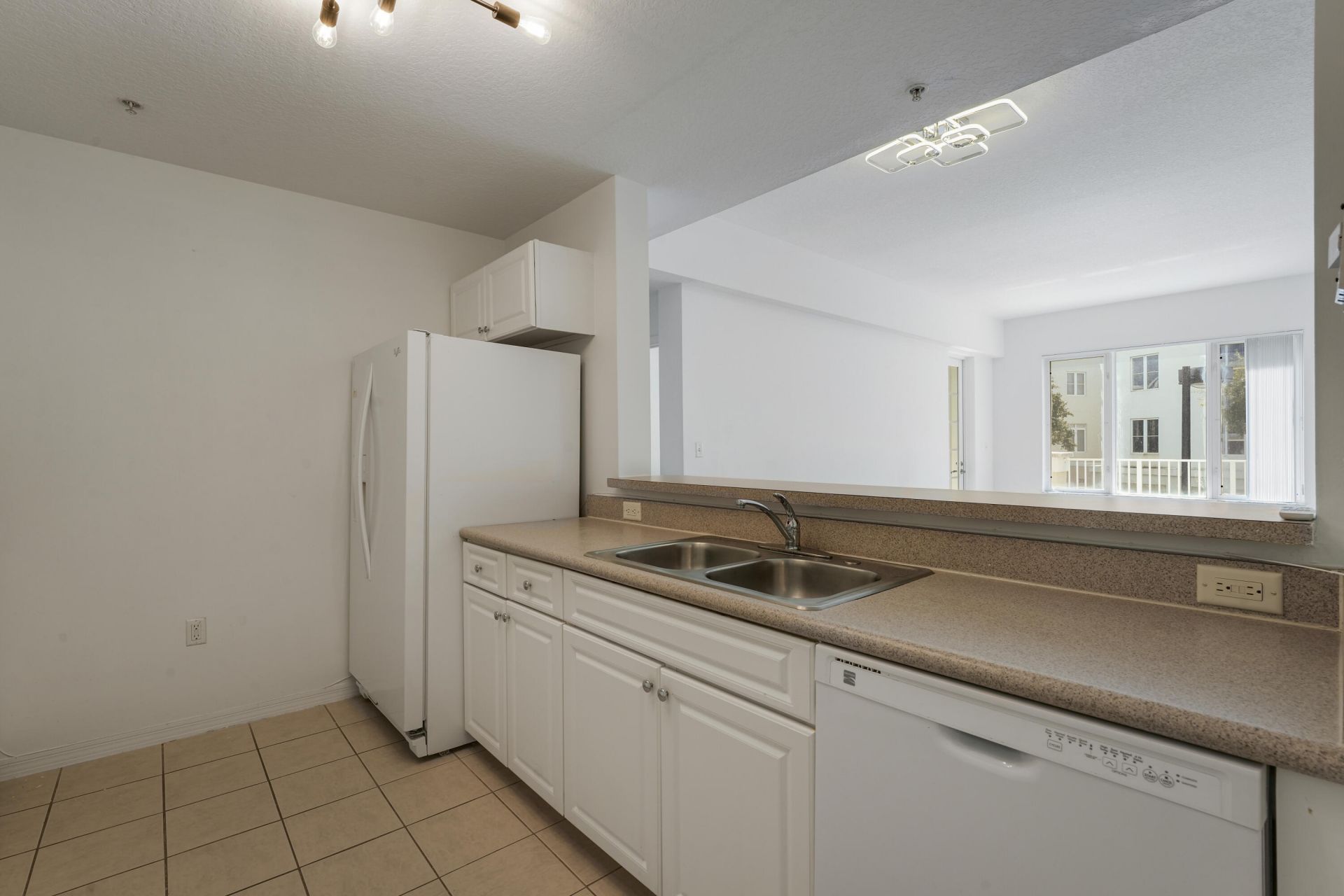 1200 Town Center Drive, Unit 215, Jupiter, FL 33458 Photo