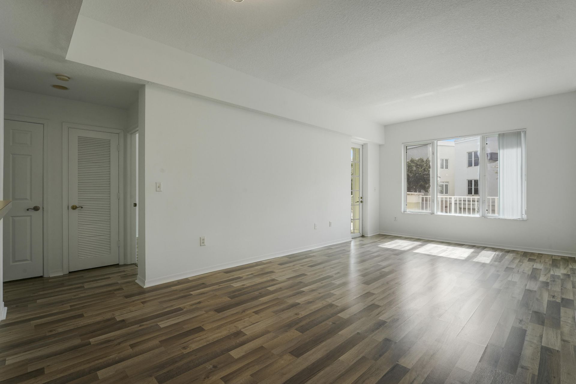 1200 Town Center Drive, Unit 215, Jupiter, FL 33458 Photo