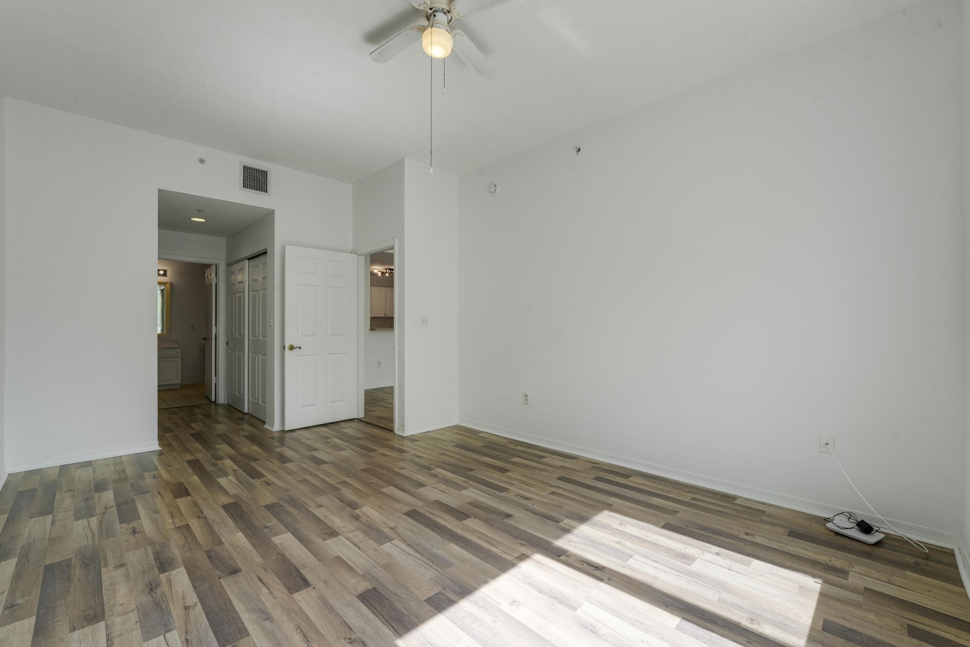 1200 Town Center Drive, Unit 215, Jupiter, FL 33458 Photo