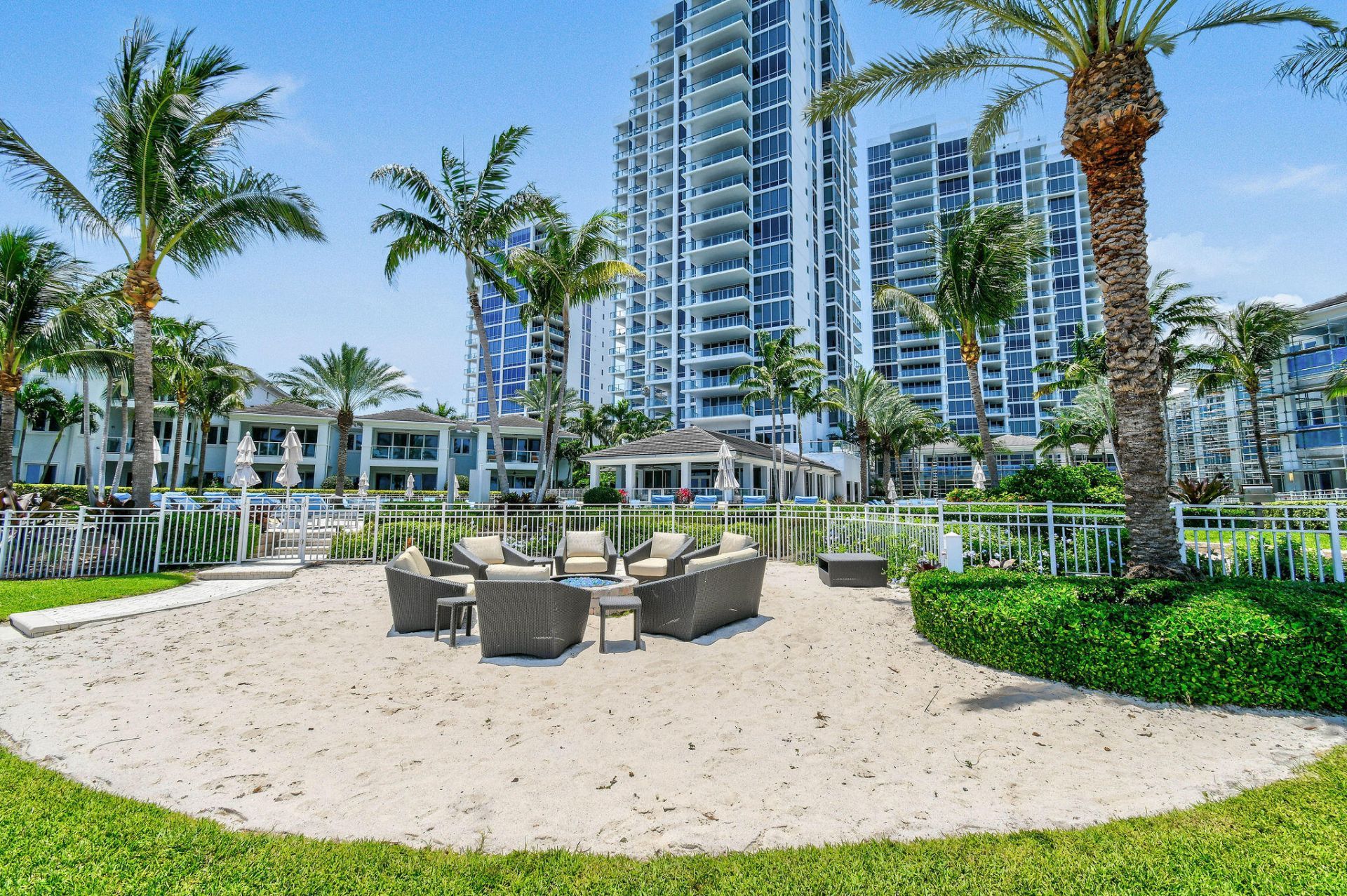 1 Water Club Way, Unit PH2204, North Palm Beach, FL 33408 Photo