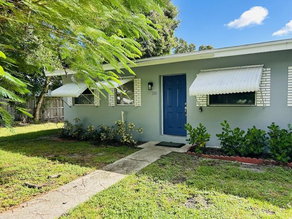 1808 22nd Avenue, Vero Beach, FL 32960