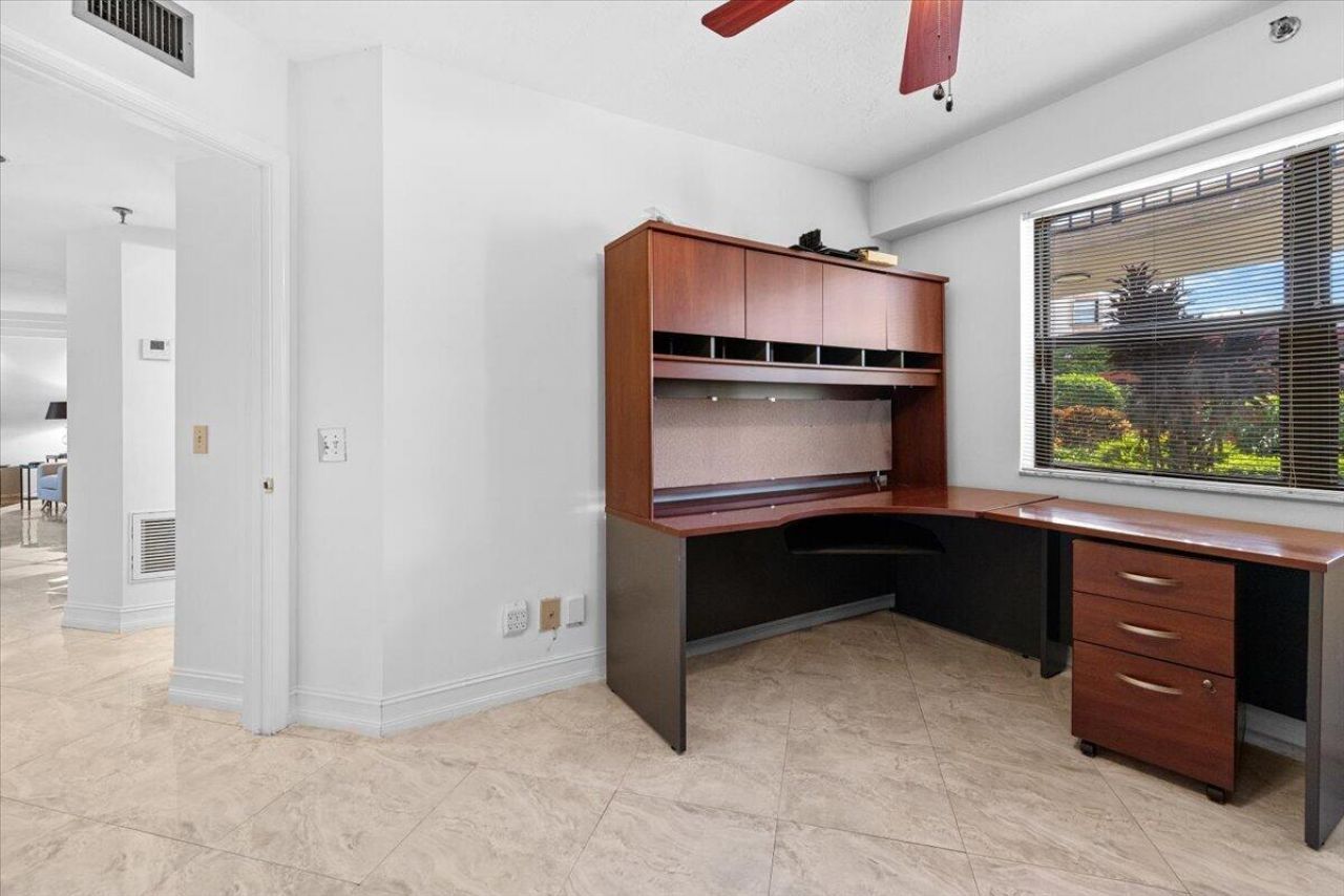 7507 La Paz Boulevard, Unit 104, Boca Raton, FL 33433 Photo