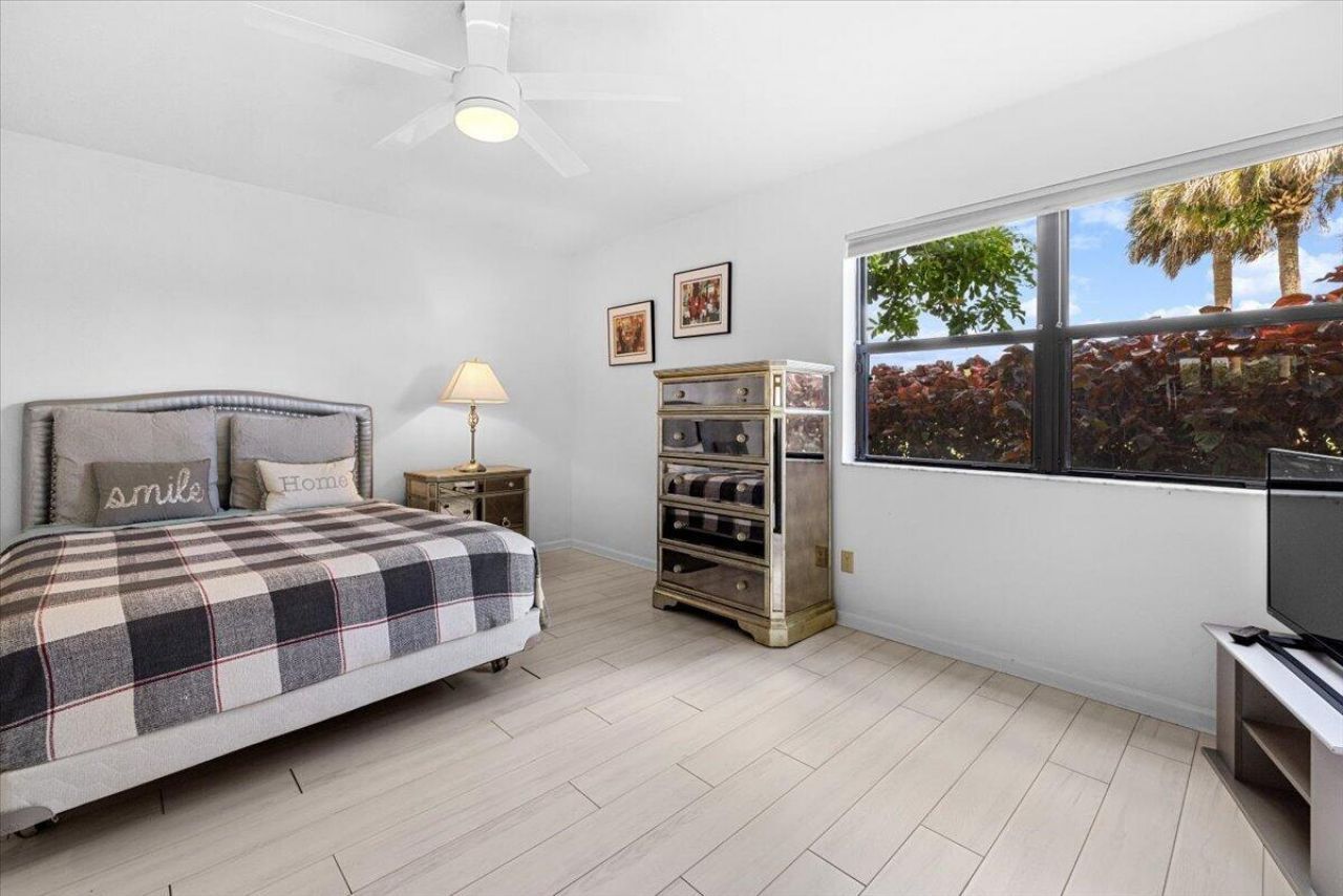 7507 La Paz Boulevard, Unit 104, Boca Raton, FL 33433 Photo