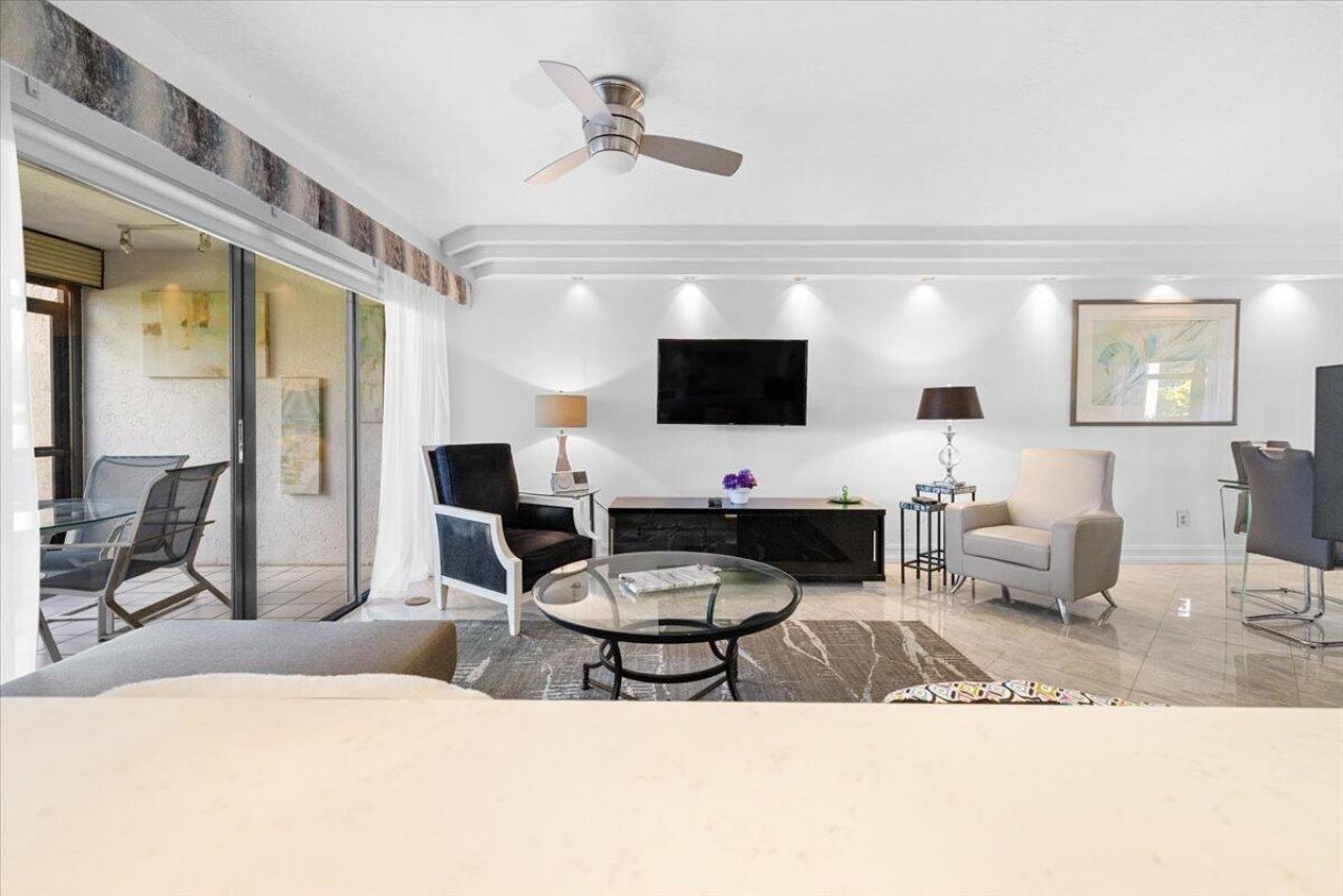 7507 La Paz Boulevard, Unit 104, Boca Raton, FL 33433 Photo