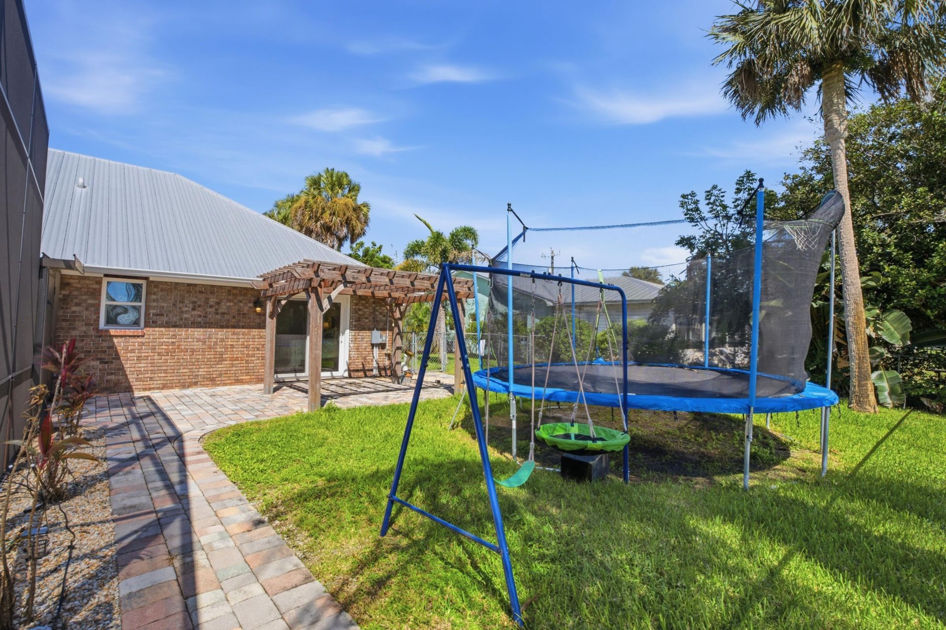 320 S Naranja Avenue, Port Saint Lucie, FL 34983 Photo