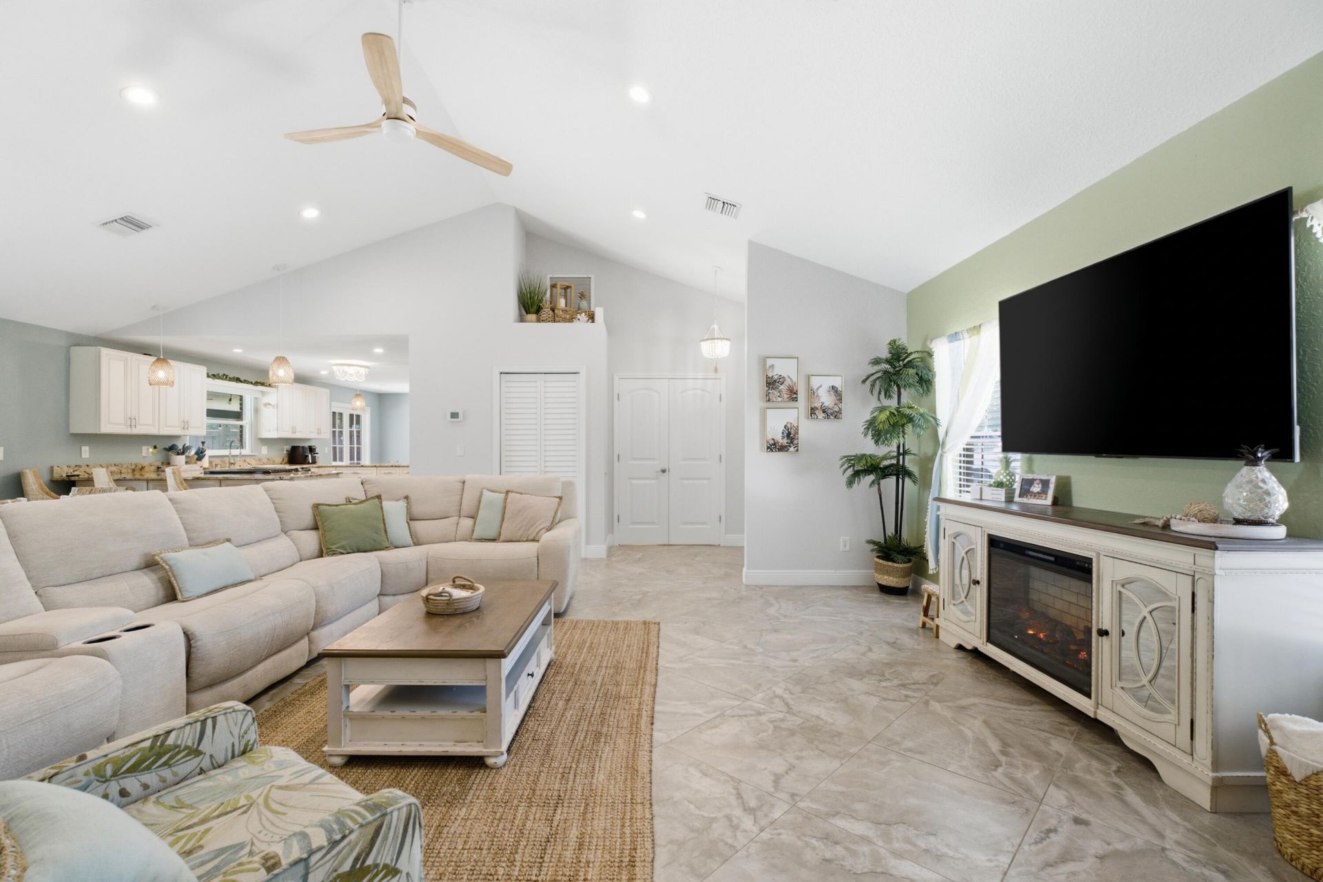 320 S Naranja Avenue, Port Saint Lucie, FL 34983 Photo