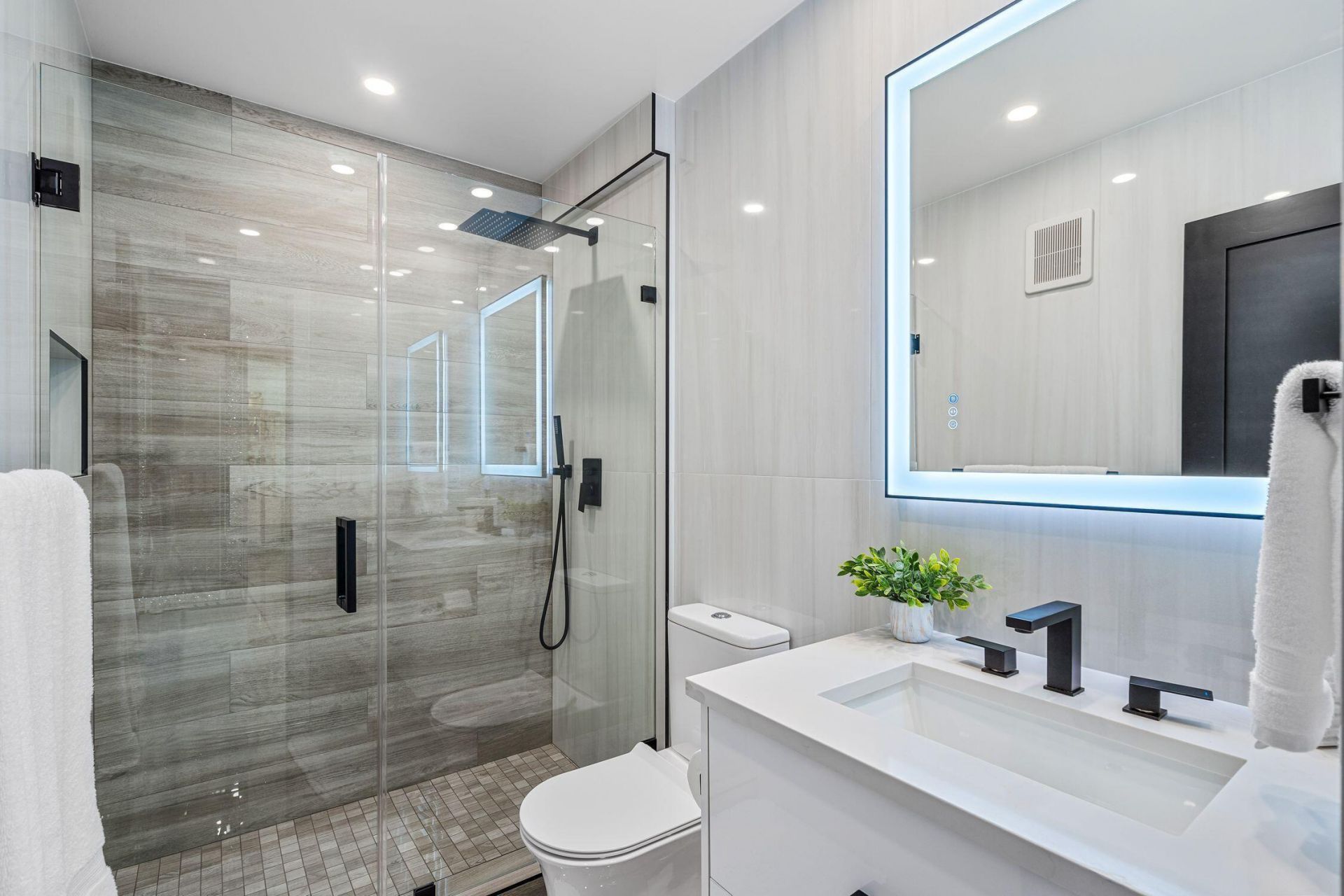 2700 Banyan Road, Unit 21c, Boca Raton, FL 33432 Photo