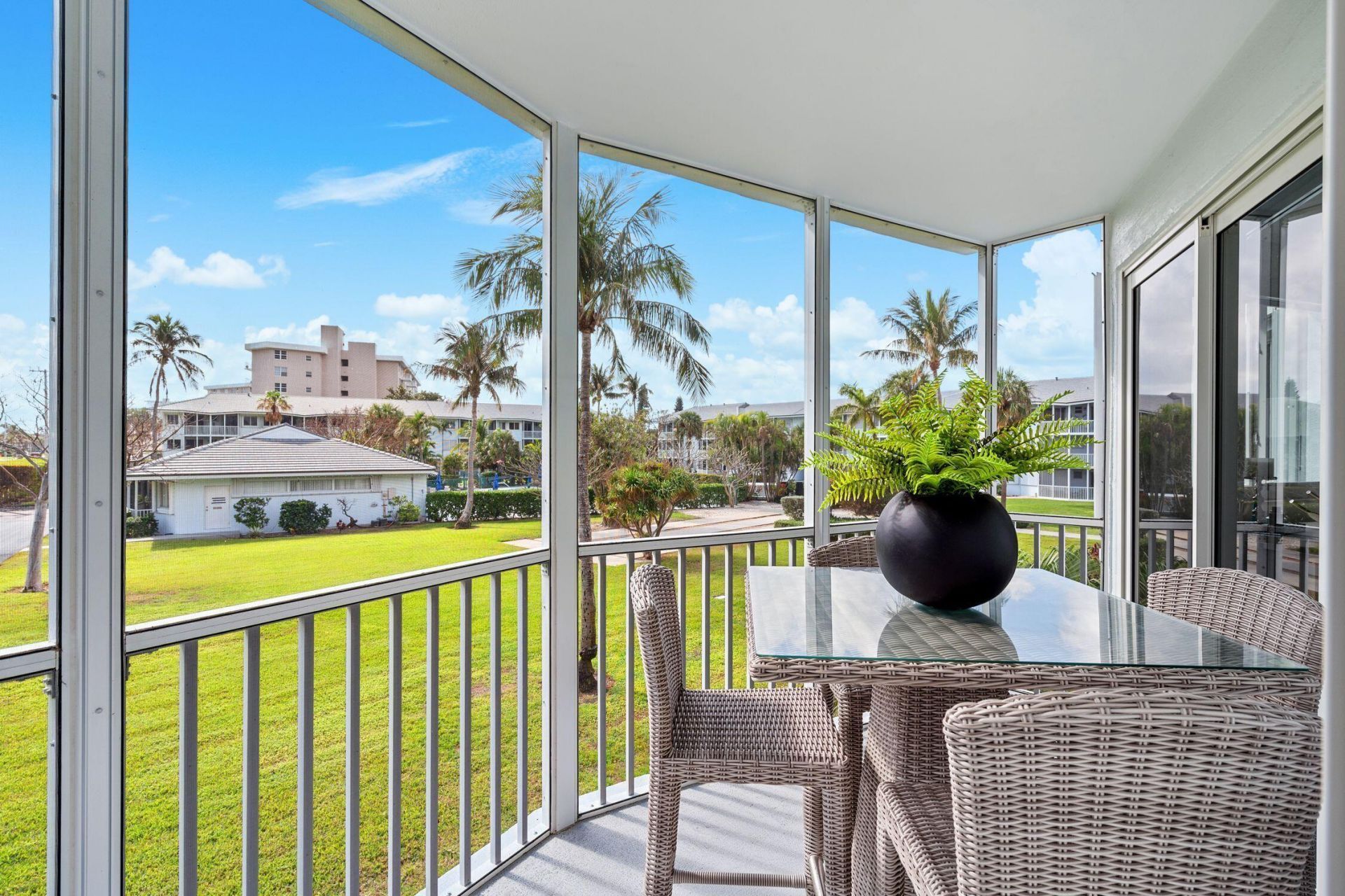 2700 Banyan Road, Unit 21c, Boca Raton, FL 33432 Photo