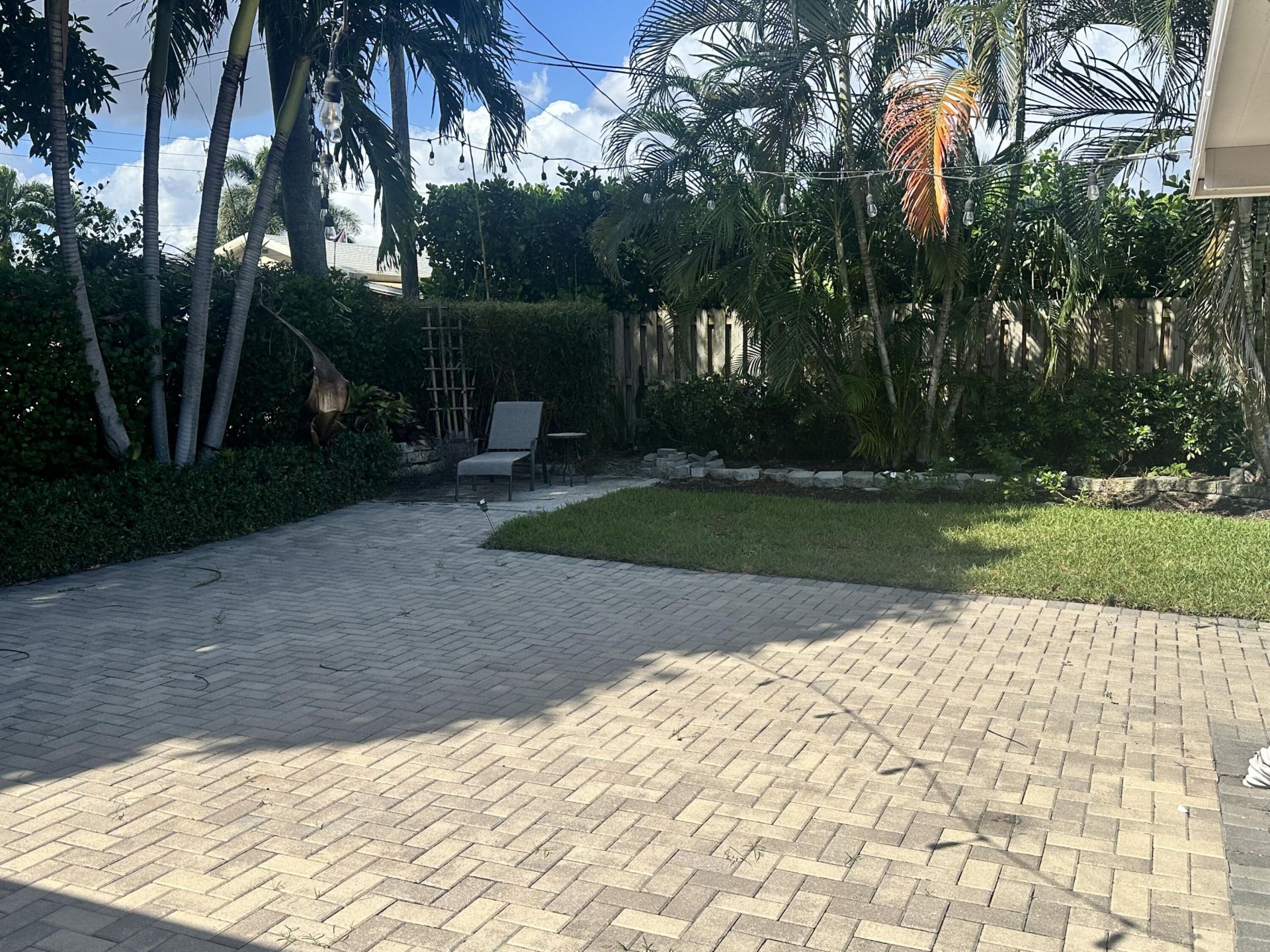1083 SW 25th Place, Boynton Beach, FL 33426 Photo