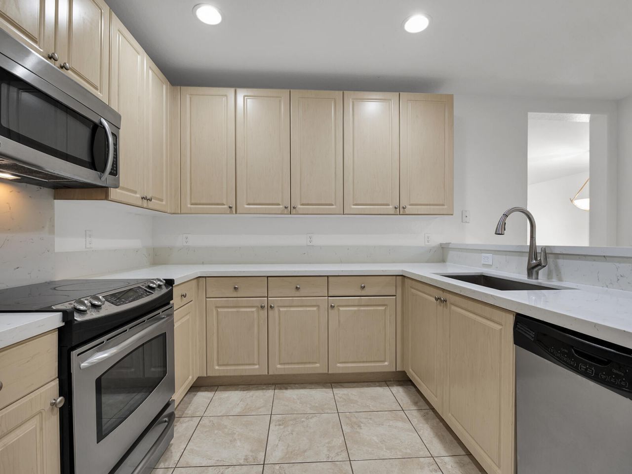408 SW 147th Avenue, Unit 5004, Pembroke Pines, FL 33027 Photo