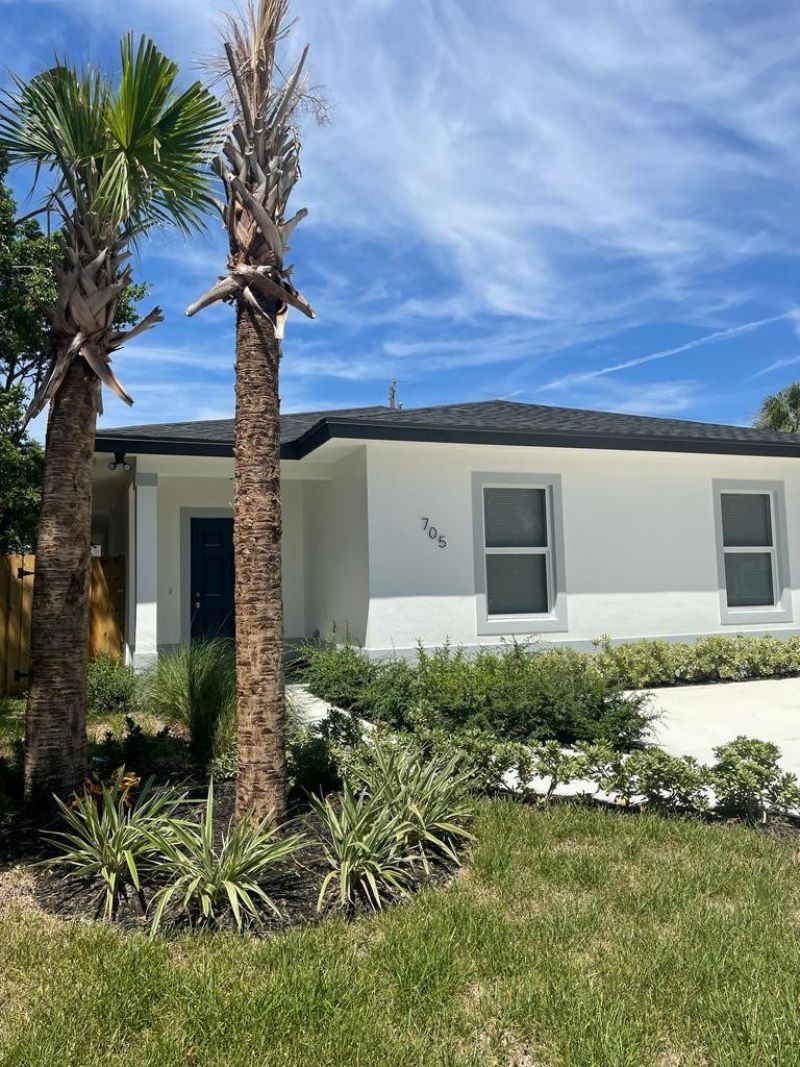 705 47th Street, West Palm Beach, FL 33407 Photo