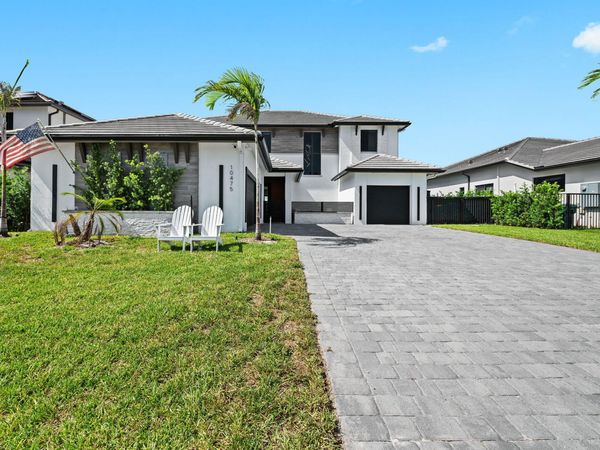 10475 SW 57TH Court, Cooper City, FL 33328