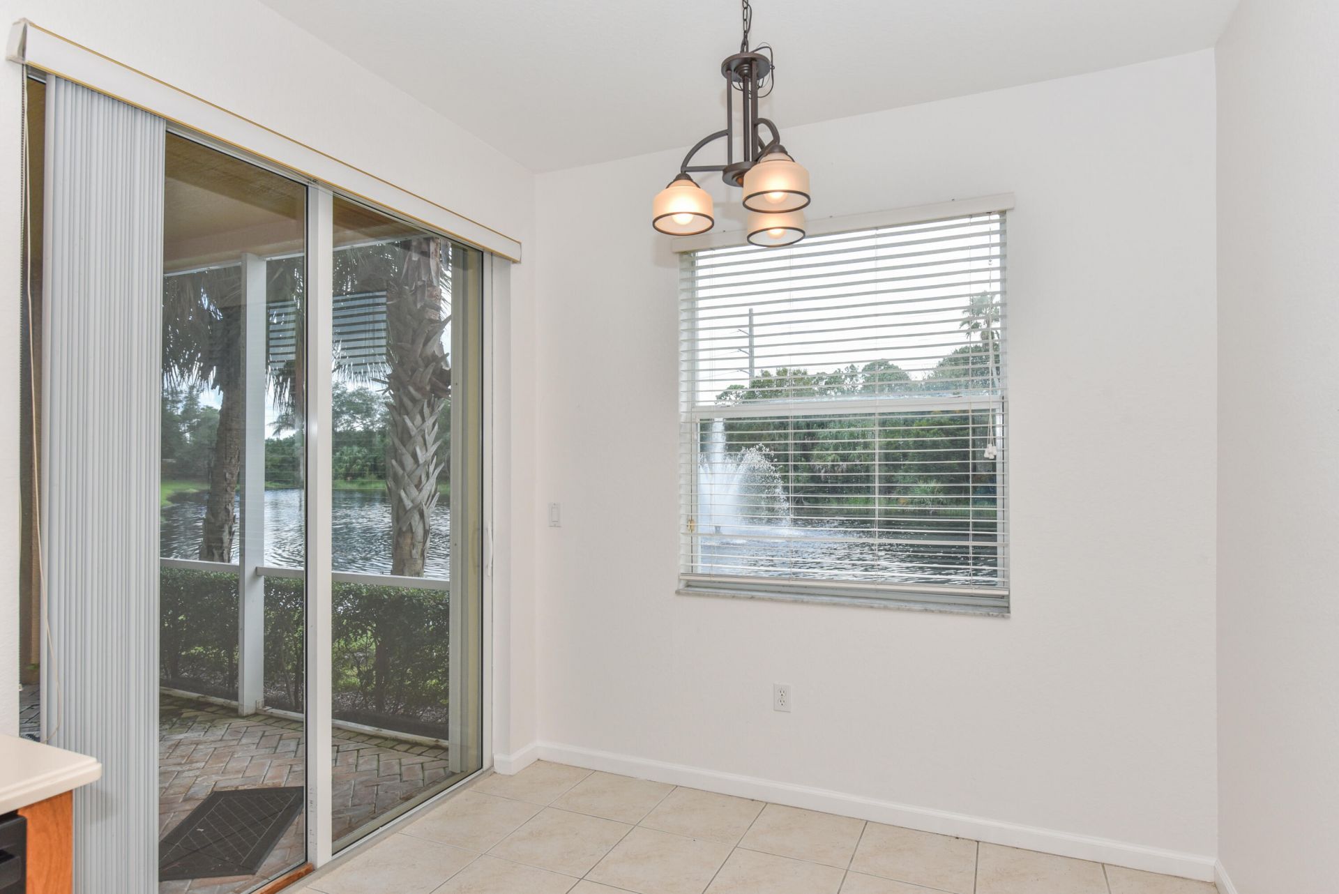 698 SW Glen Crest Way, Stuart, FL 34997 Photo