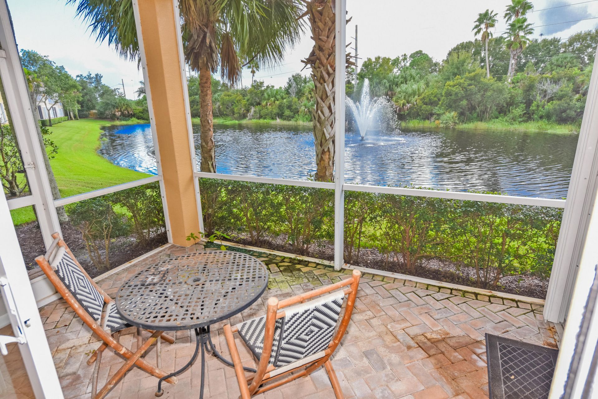 698 SW Glen Crest Way, Stuart, FL 34997 Photo