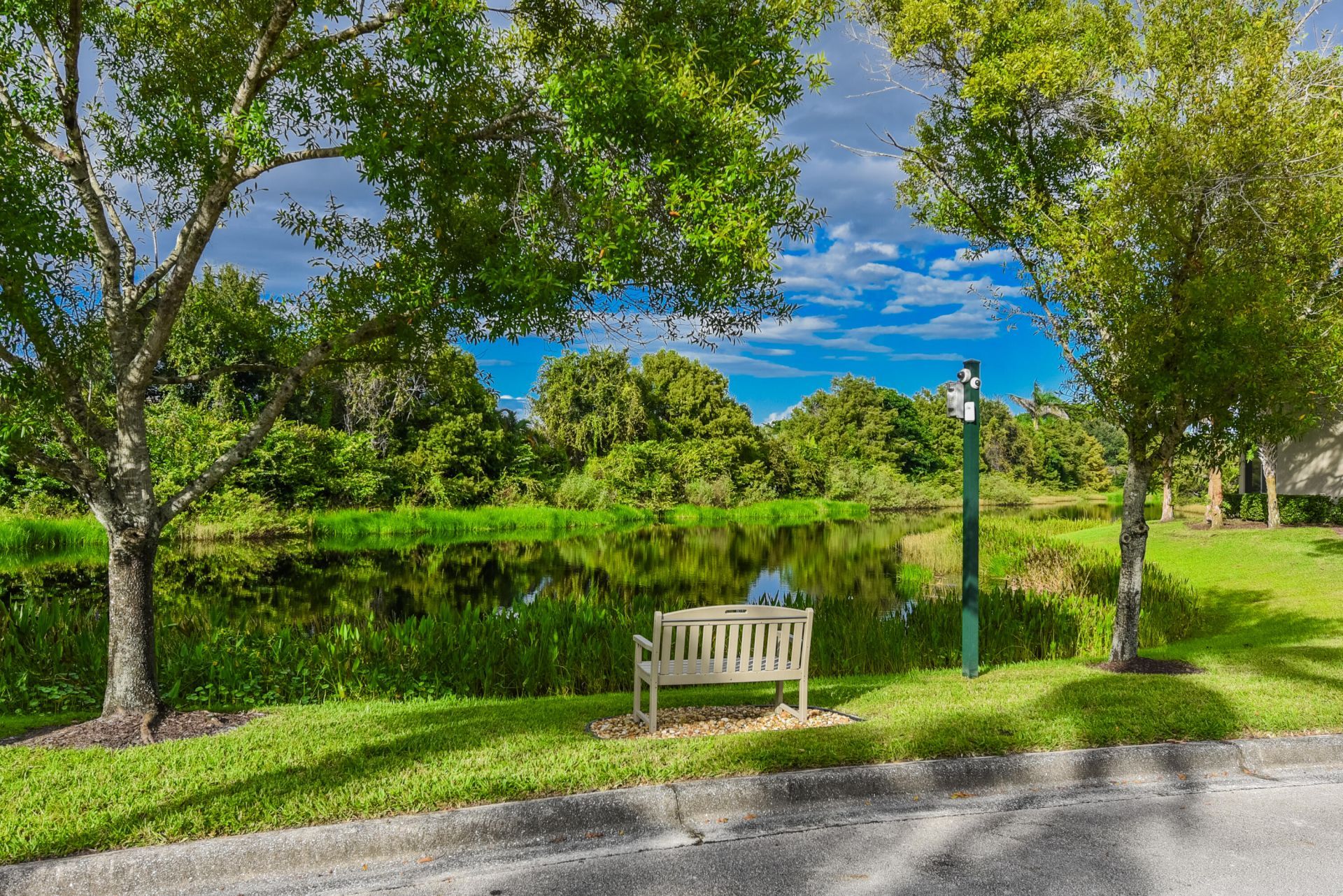 698 SW Glen Crest Way, Stuart, FL 34997 Photo