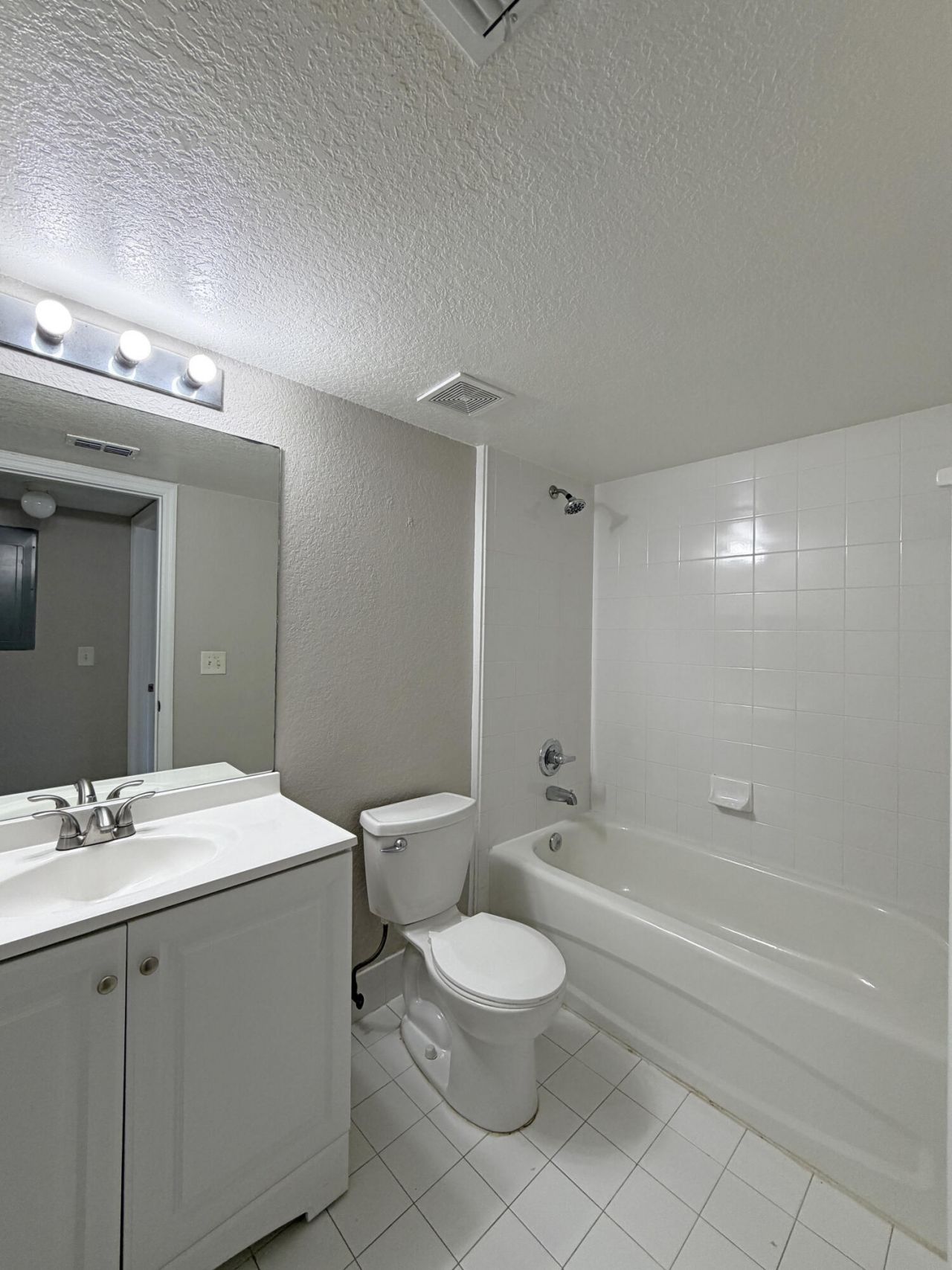 191 SW Palm Drive, Unit 103, Port Saint Lucie, FL 34986 Photo