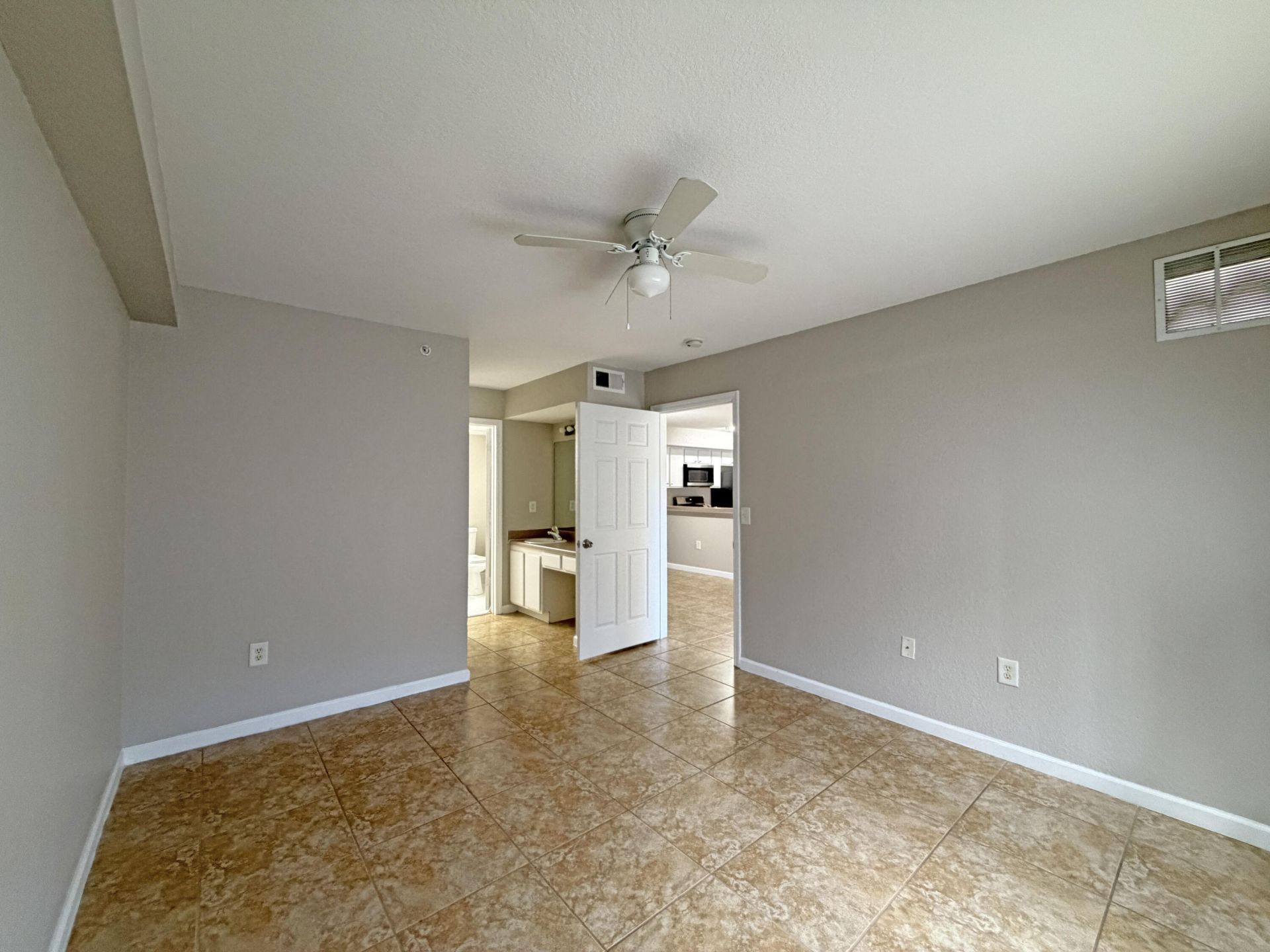 191 SW Palm Drive, Unit 103, Port Saint Lucie, FL 34986 Photo