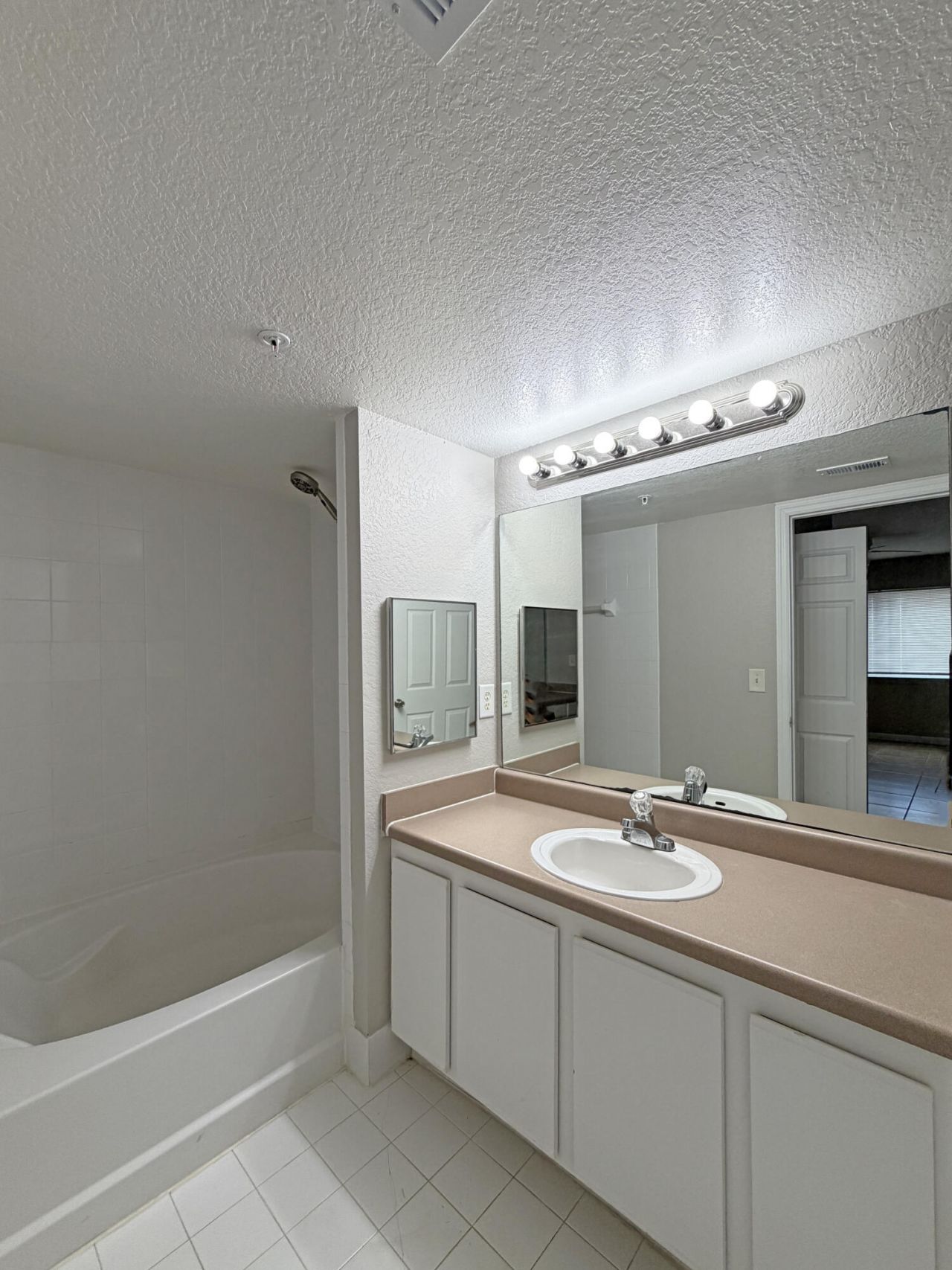 191 SW Palm Drive, Unit 103, Port Saint Lucie, FL 34986 Photo