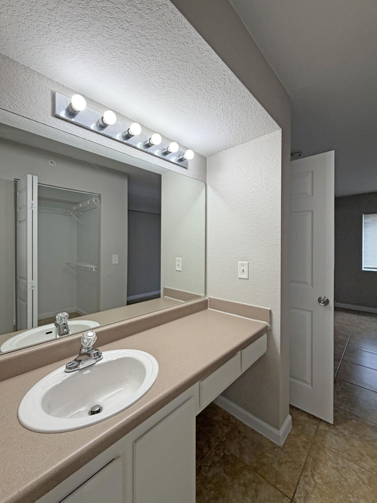 191 SW Palm Drive, Unit 103, Port Saint Lucie, FL 34986 Photo