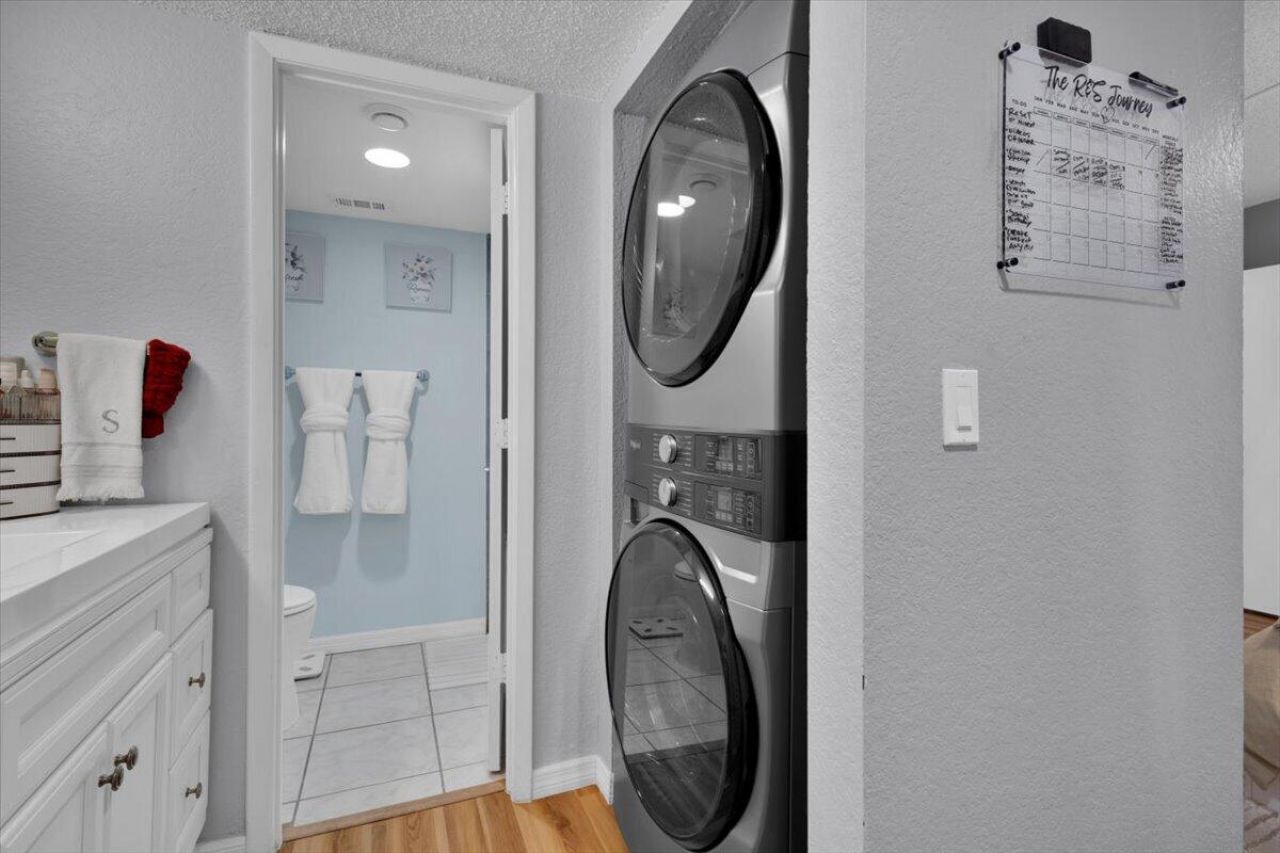 1529 SE Royal Green Circle, Unit 102, Port Saint Lucie, FL 34952 Photo