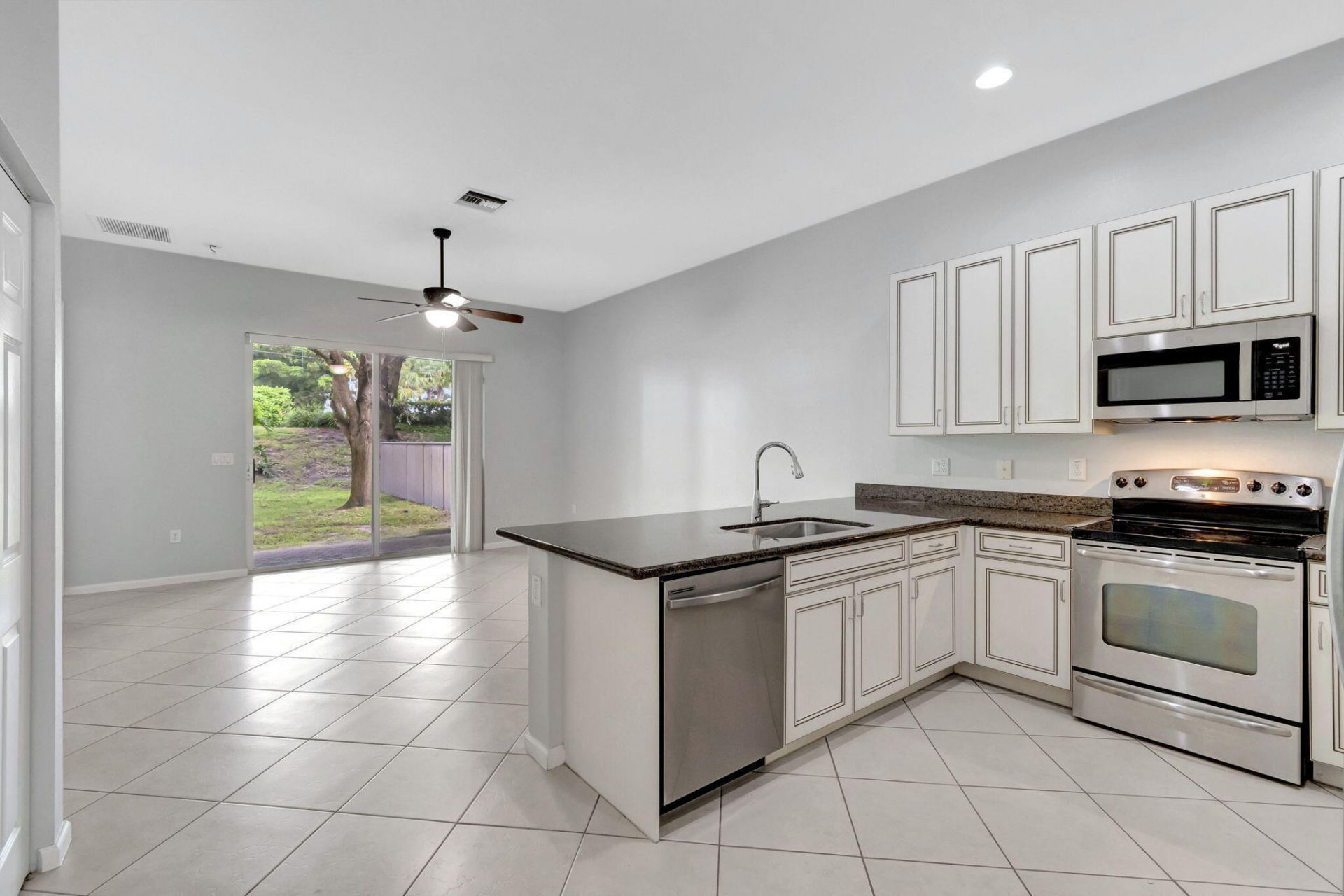 10947 Bitternut Hickory Lane, Boynton Beach, FL 33437 Photo