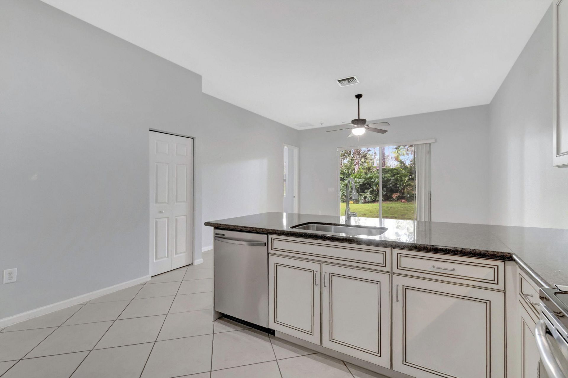 10947 Bitternut Hickory Lane, Boynton Beach, FL 33437 Photo