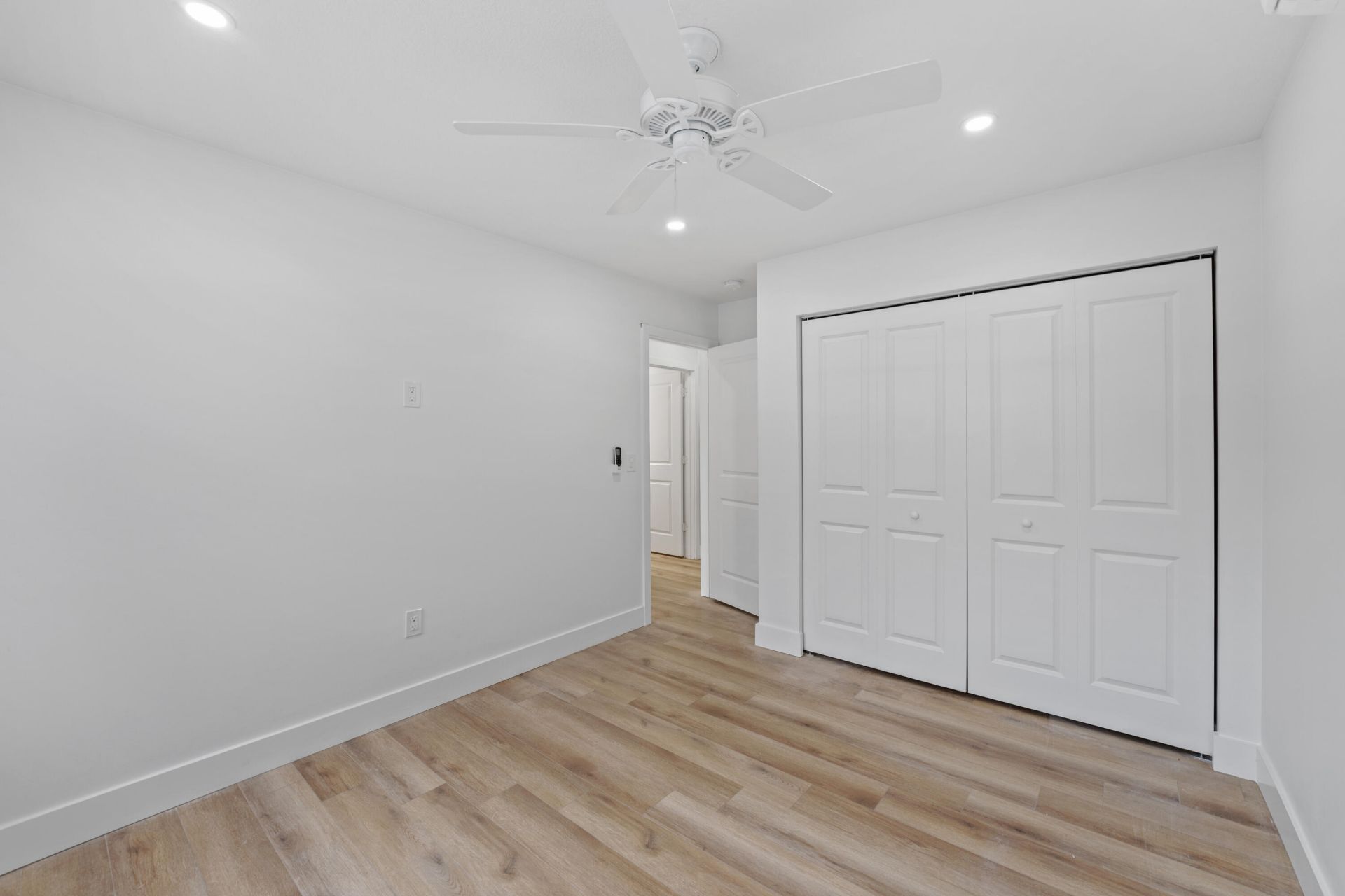 1279 Beach Road, Unit 2, Riviera Beach, FL 33404 Photo