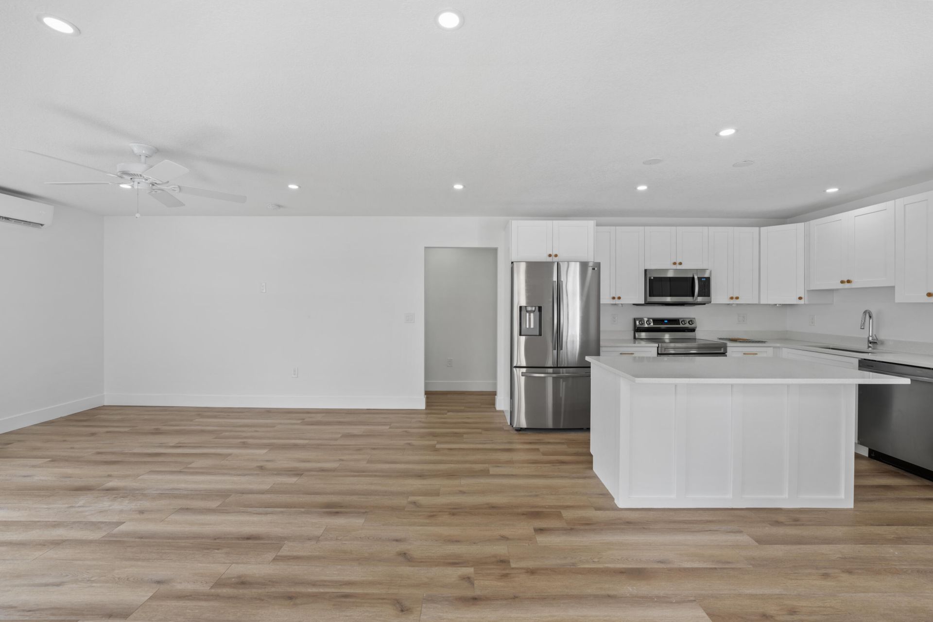 1279 Beach Road, Unit 2, Riviera Beach, FL 33404 Photo