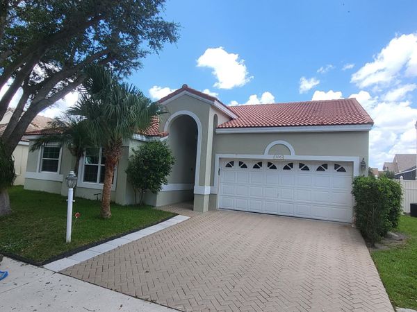 106 SIENA OAKS Circle W, Palm Beach Gardens, FL 33410