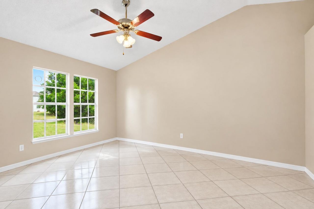 1206 SW Emerald Avenue, Port Saint Lucie, FL 34953 Photo