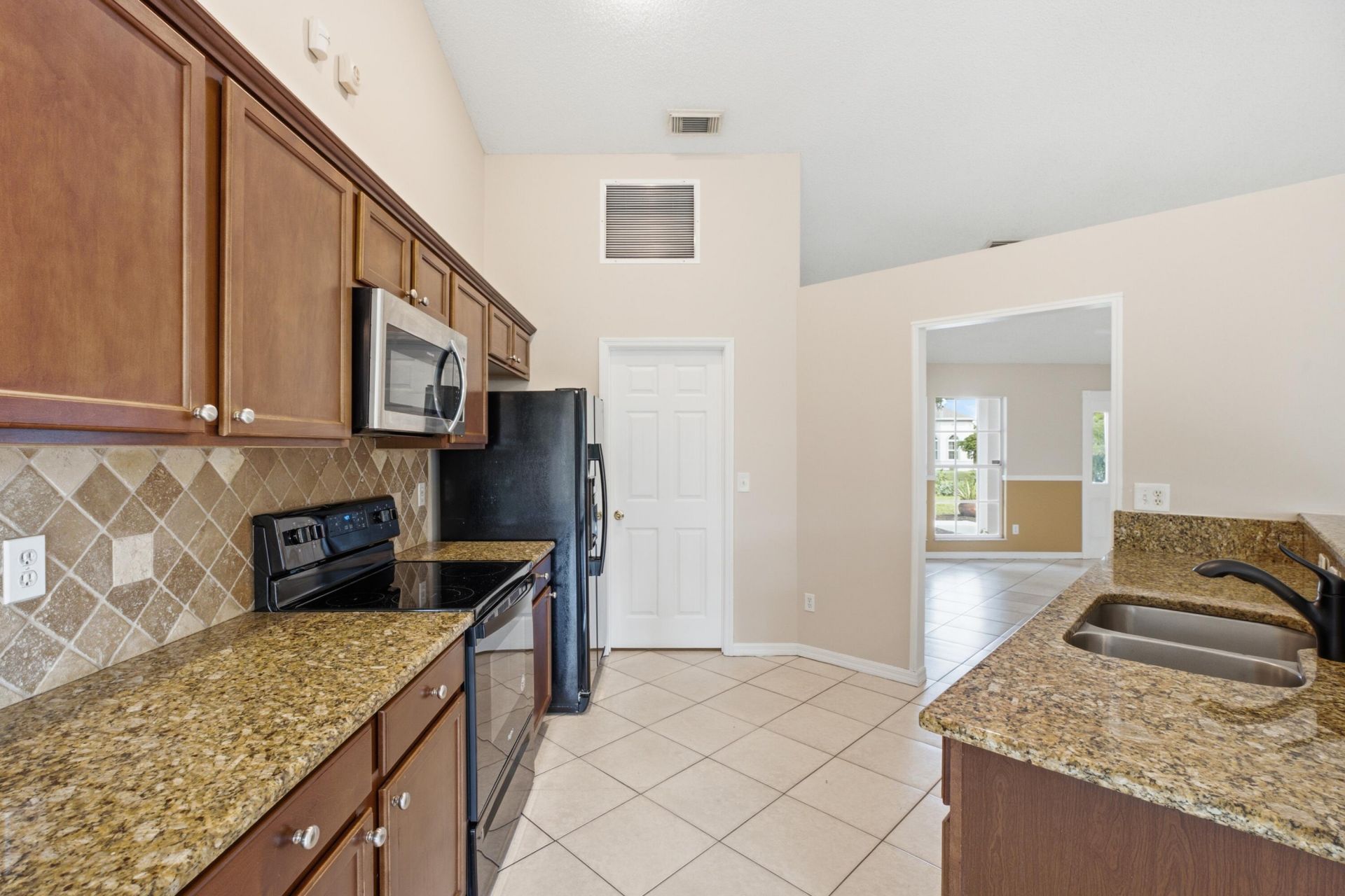 1206 SW Emerald Avenue, Port Saint Lucie, FL 34953 Photo