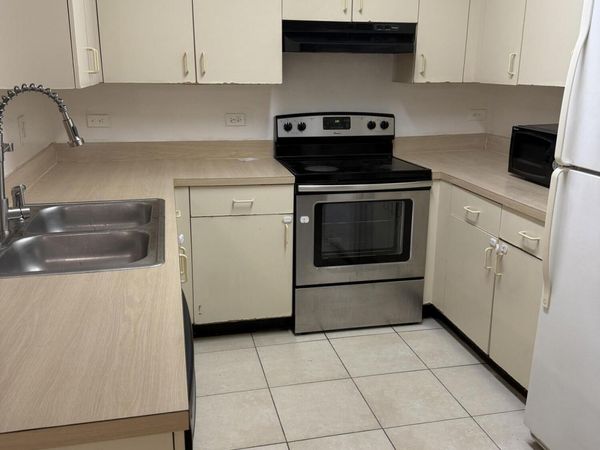 3700 N 56TH Avenue, Unit 1008, Hollywood, FL 33021