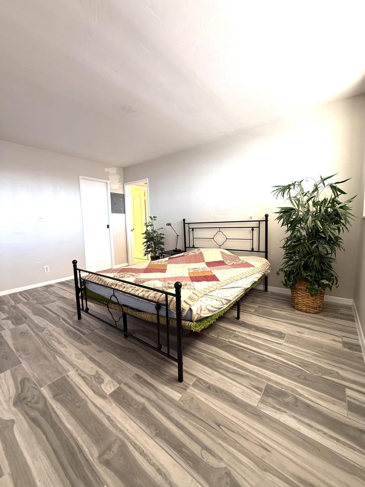 1051 Hillsboro Mile, Unit 905E, Hillsboro Beach, FL 33062 Photo