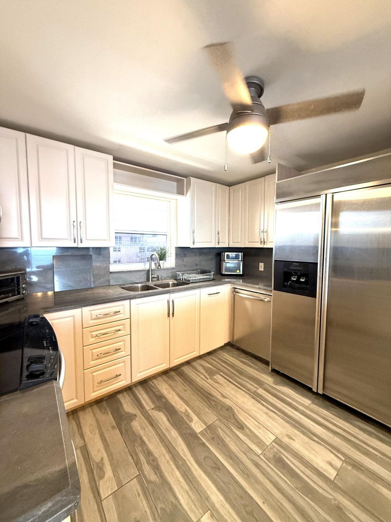 1051 Hillsboro Mile, Unit 905E, Hillsboro Beach, FL 33062 Photo
