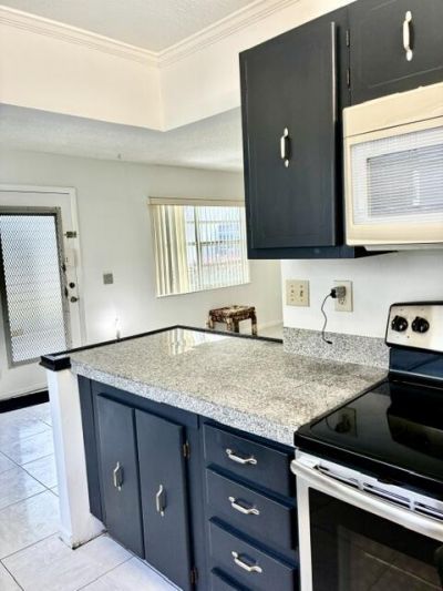 882 Normandy Lane S, Delray Beach, FL 33484 Photo