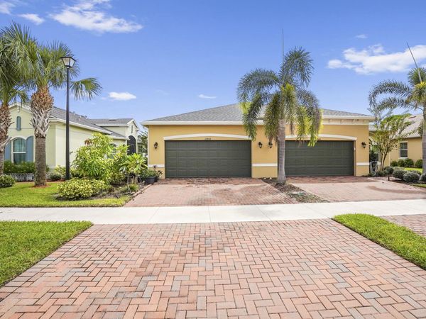 12842 SW Lake Fern Circle, Port St. Lucie, FL 34987
