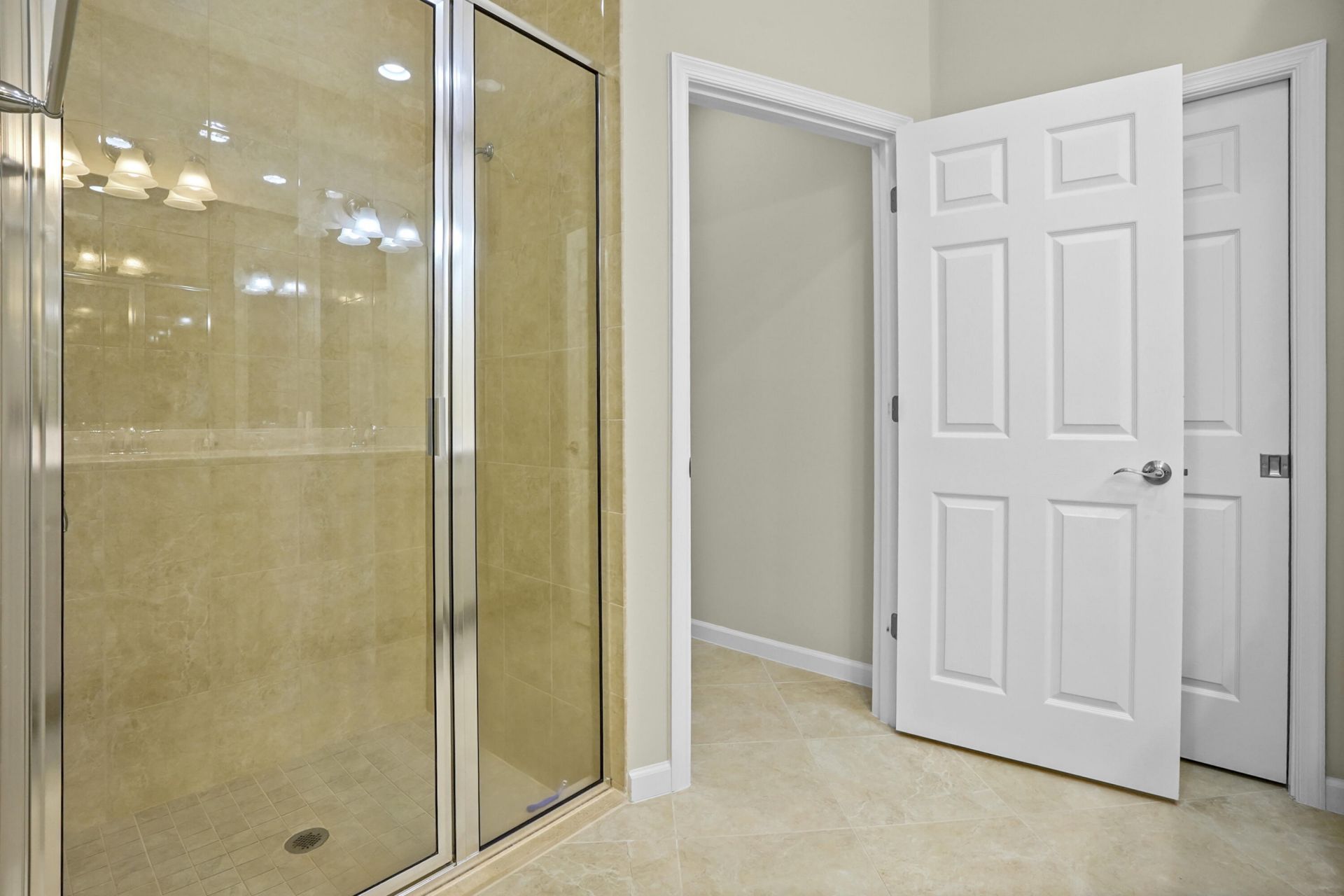 12842 SW Lake Fern Circle, Port Saint Lucie, FL 34987 Photo