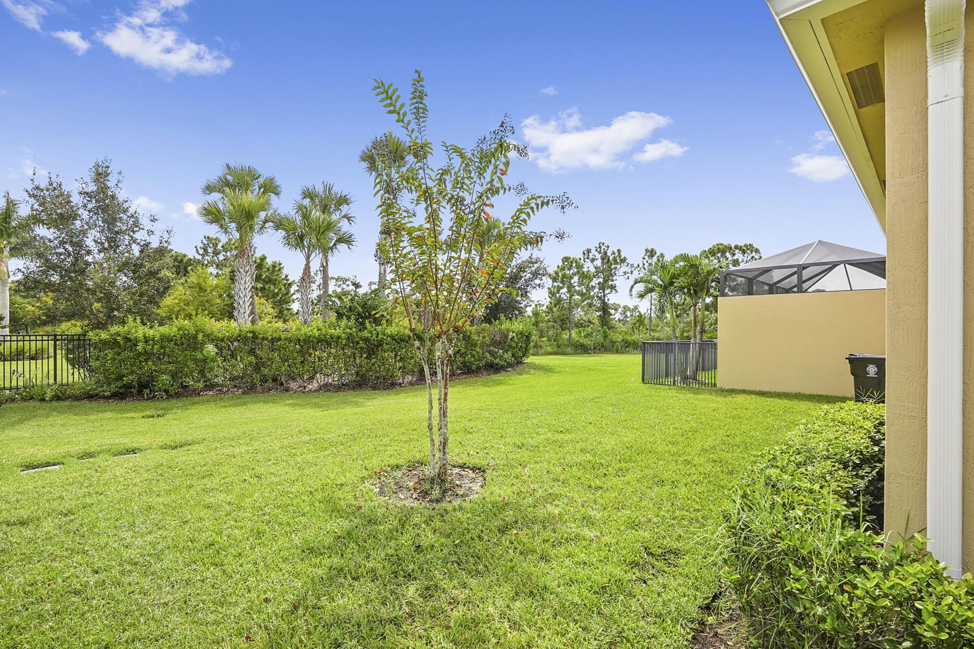 12842 SW Lake Fern Circle, Port Saint Lucie, FL 34987 Photo