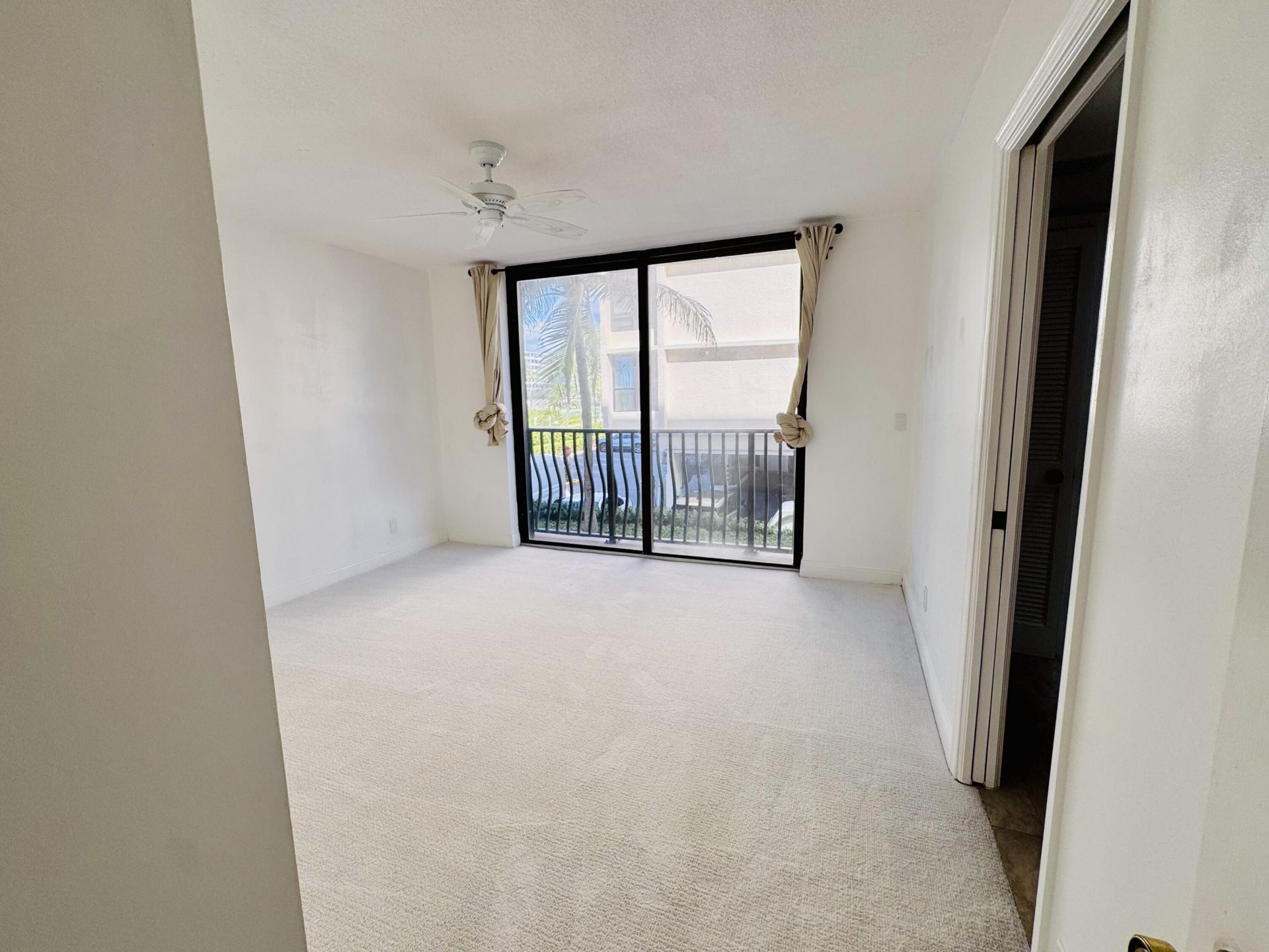 4000 S Ocean Boulevard, Unit 103, South Palm Beach, FL 33480 Photo