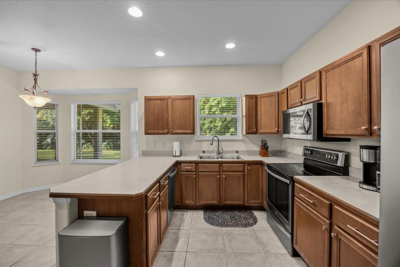 5875 39th Lane, Vero Beach, FL 32966 Photo