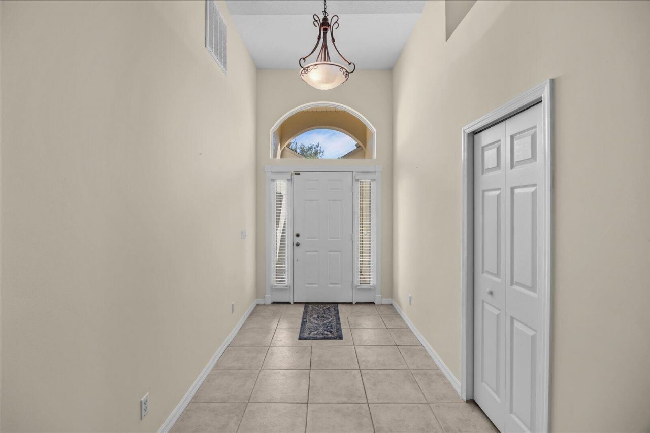 5875 39th Lane, Vero Beach, FL 32966 Photo