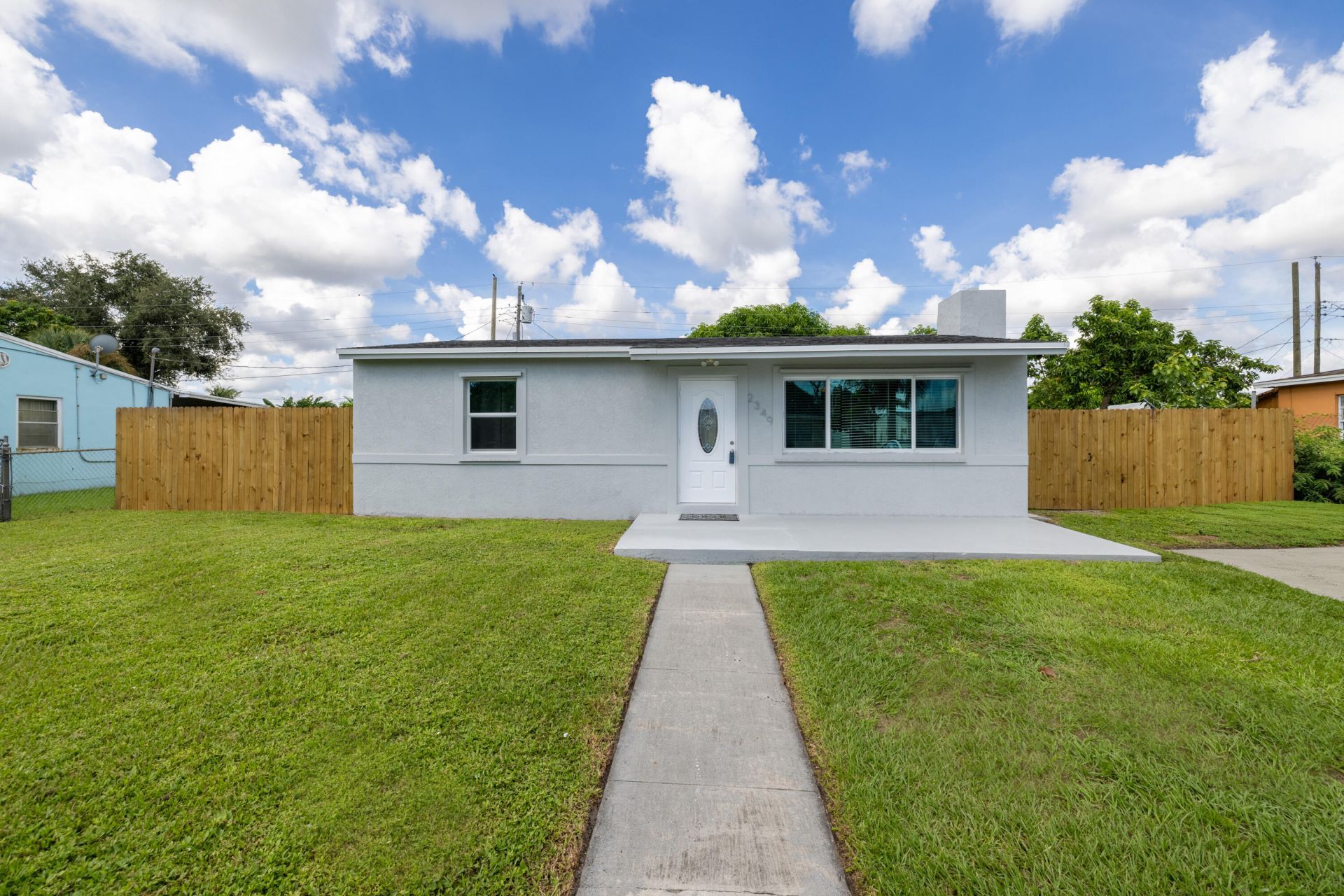 2349 Par Road, West Palm Beach, FL 33409 Photo