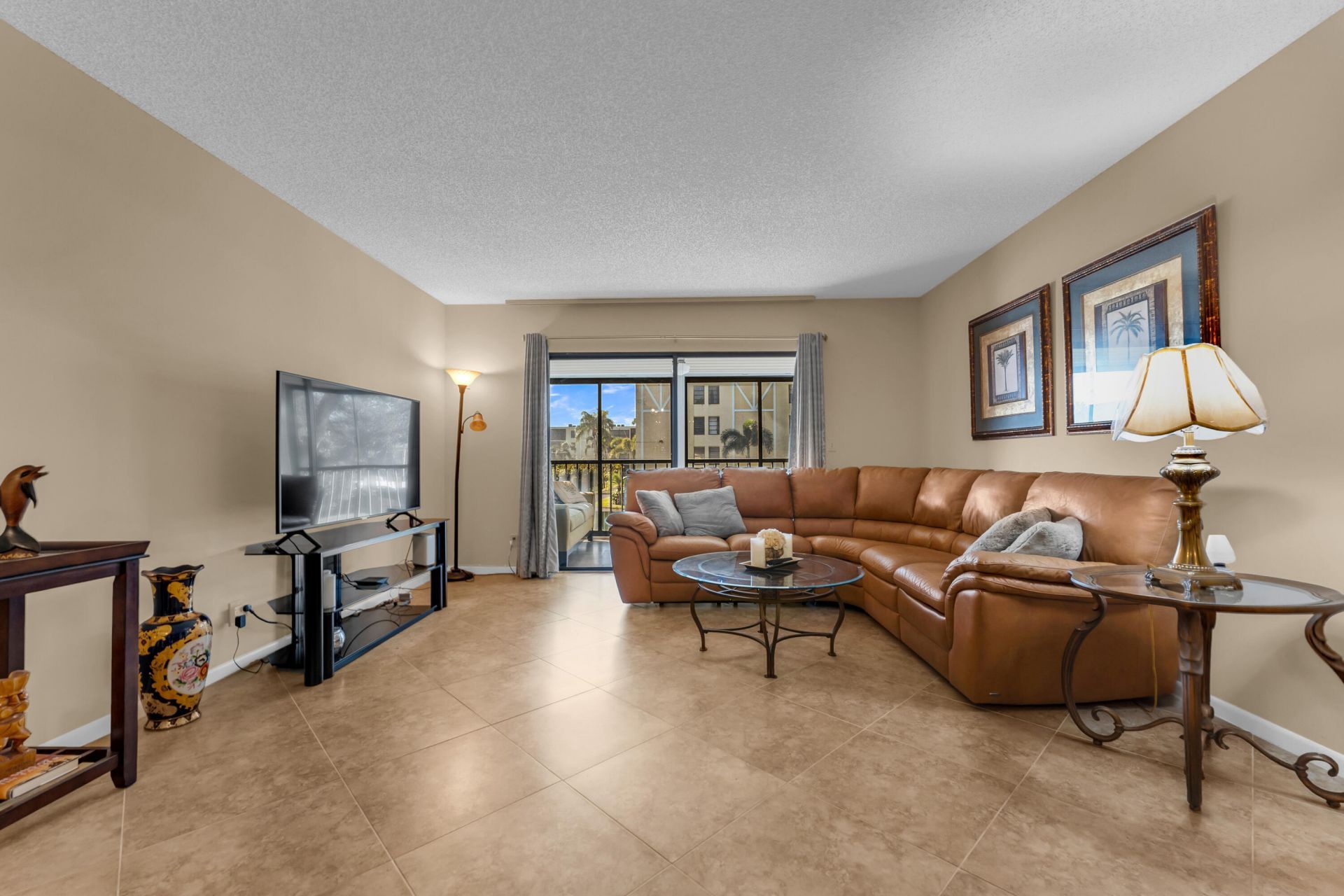 7340 Amberly Lane, Unit 210, Delray Beach, FL 33446 Photo