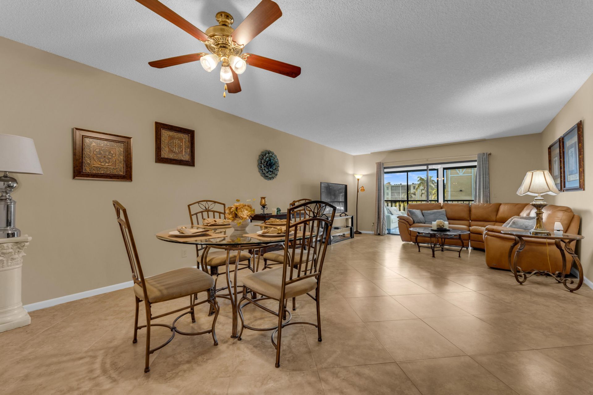 7340 Amberly Lane, Unit 210, Delray Beach, FL 33446 Photo