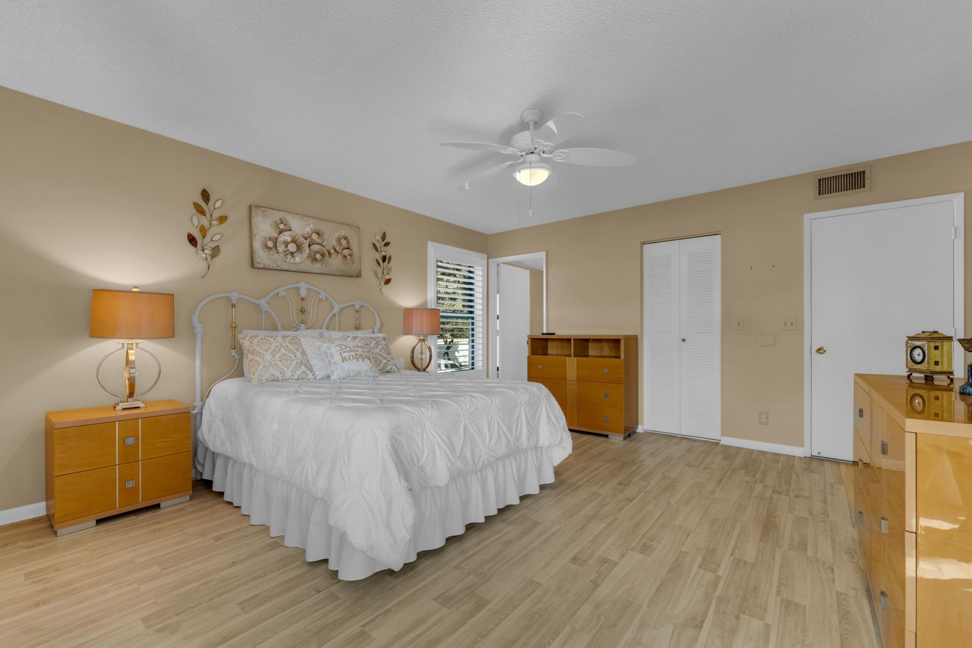 7340 Amberly Lane, Unit 210, Delray Beach, FL 33446 Photo