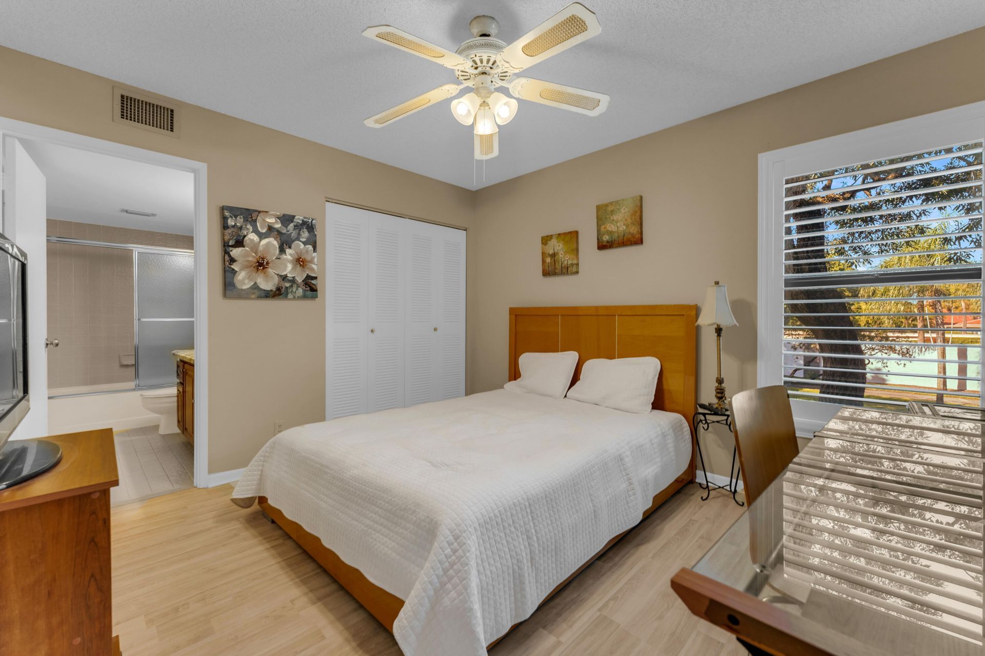 7340 Amberly Lane, Unit 210, Delray Beach, FL 33446 Photo