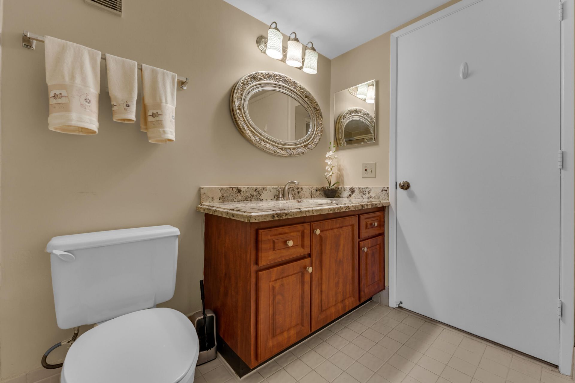 7340 Amberly Lane, Unit 210, Delray Beach, FL 33446 Photo