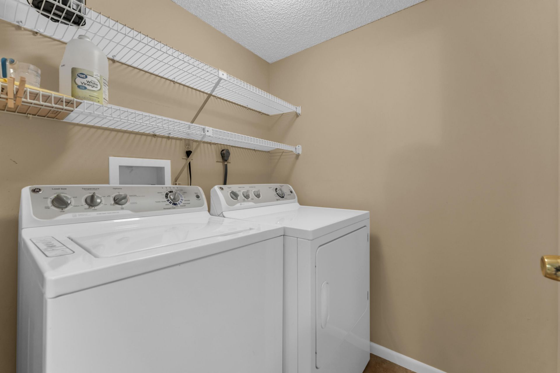 7340 Amberly Lane, Unit 210, Delray Beach, FL 33446 Photo