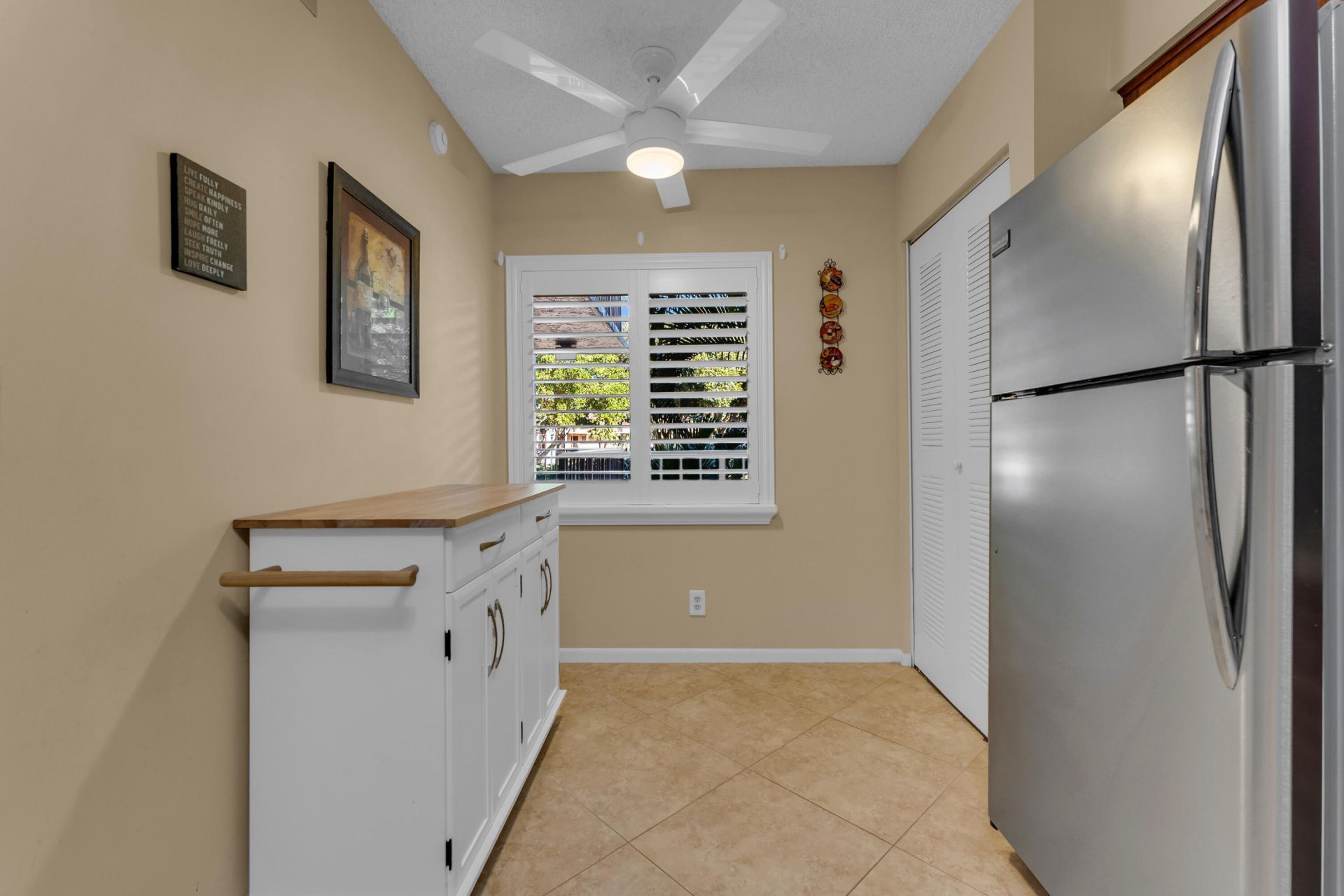7340 Amberly Lane, Unit 210, Delray Beach, FL 33446 Photo