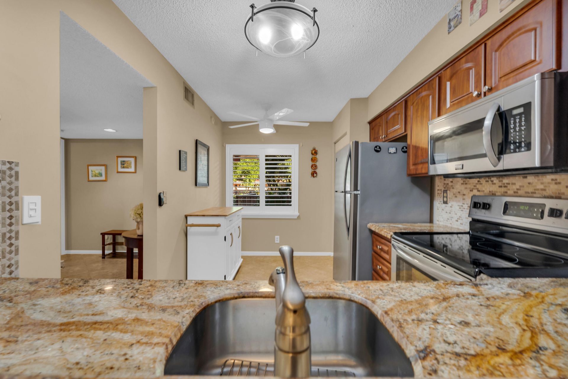 7340 Amberly Lane, Unit 210, Delray Beach, FL 33446 Photo